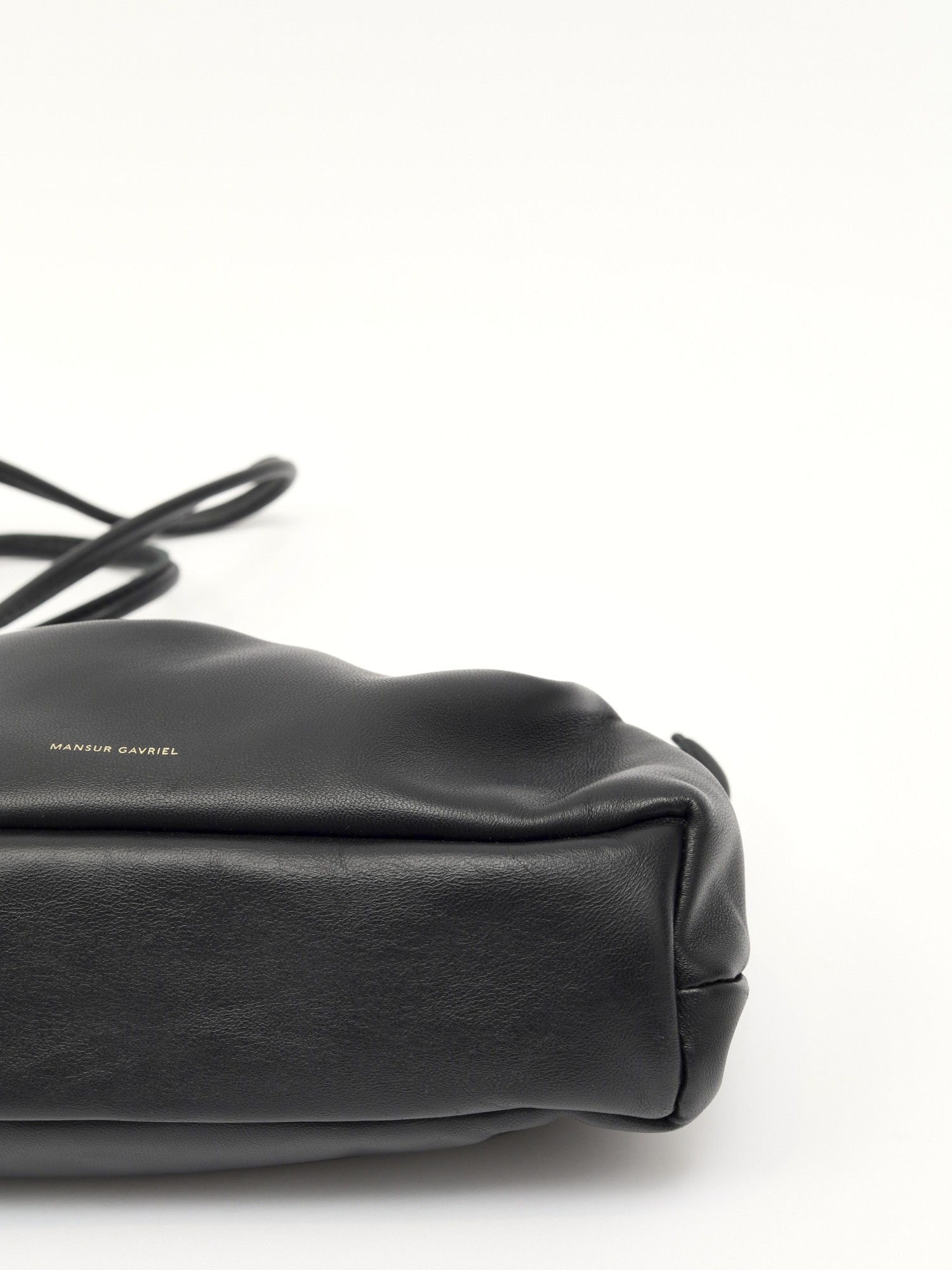 Mansur Gavriel Cloud 7