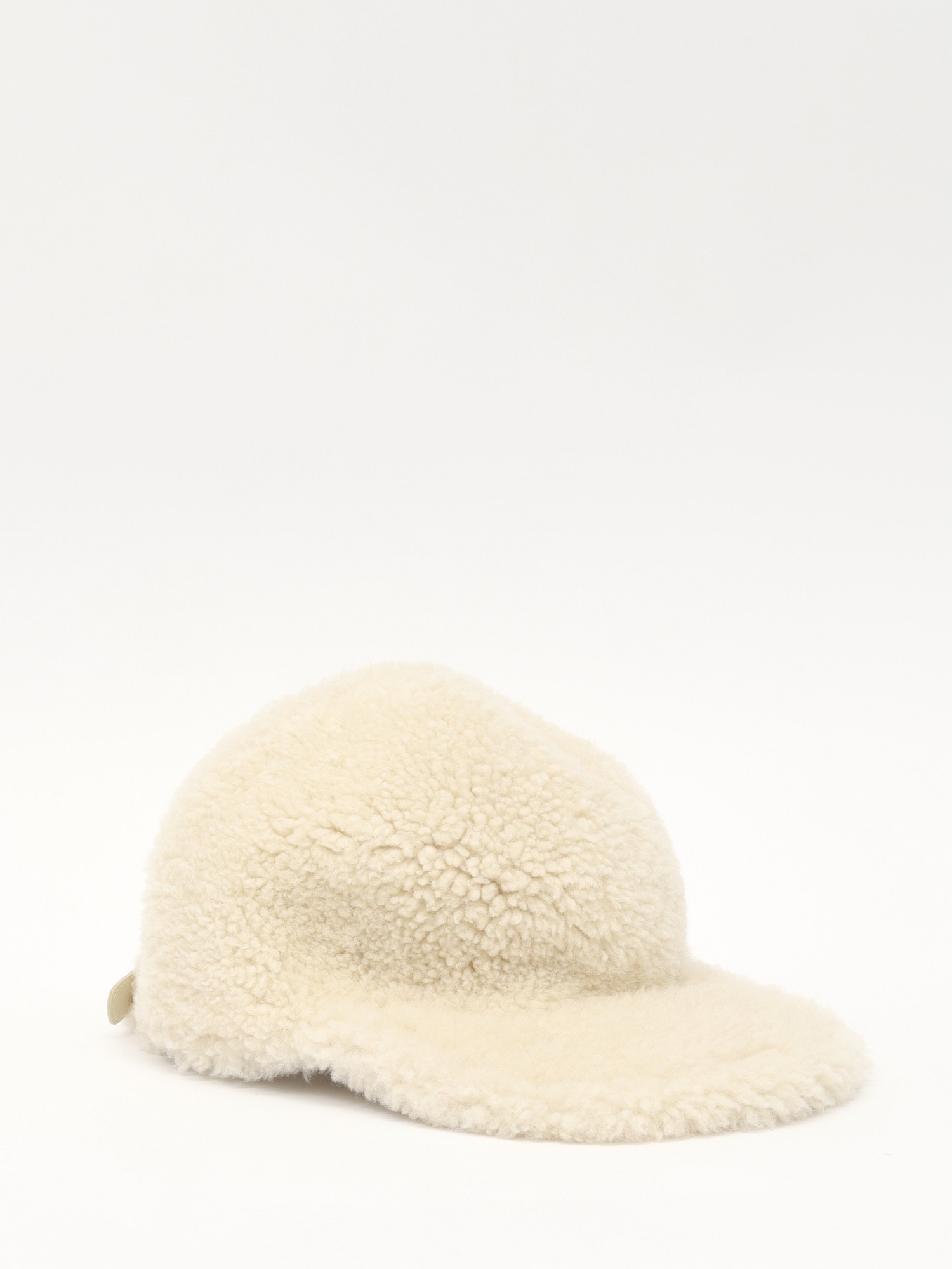 Chloe Cap 3
