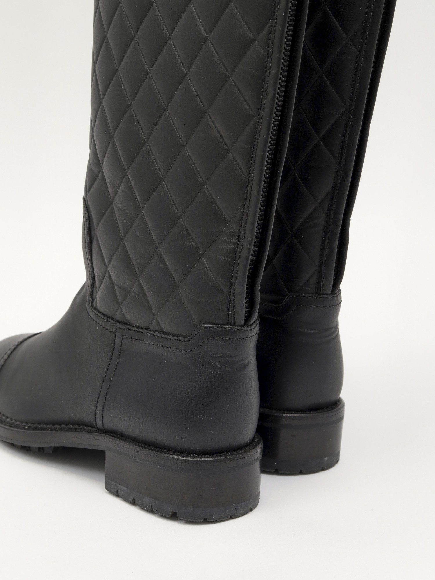 Chanel Shoes 37 7