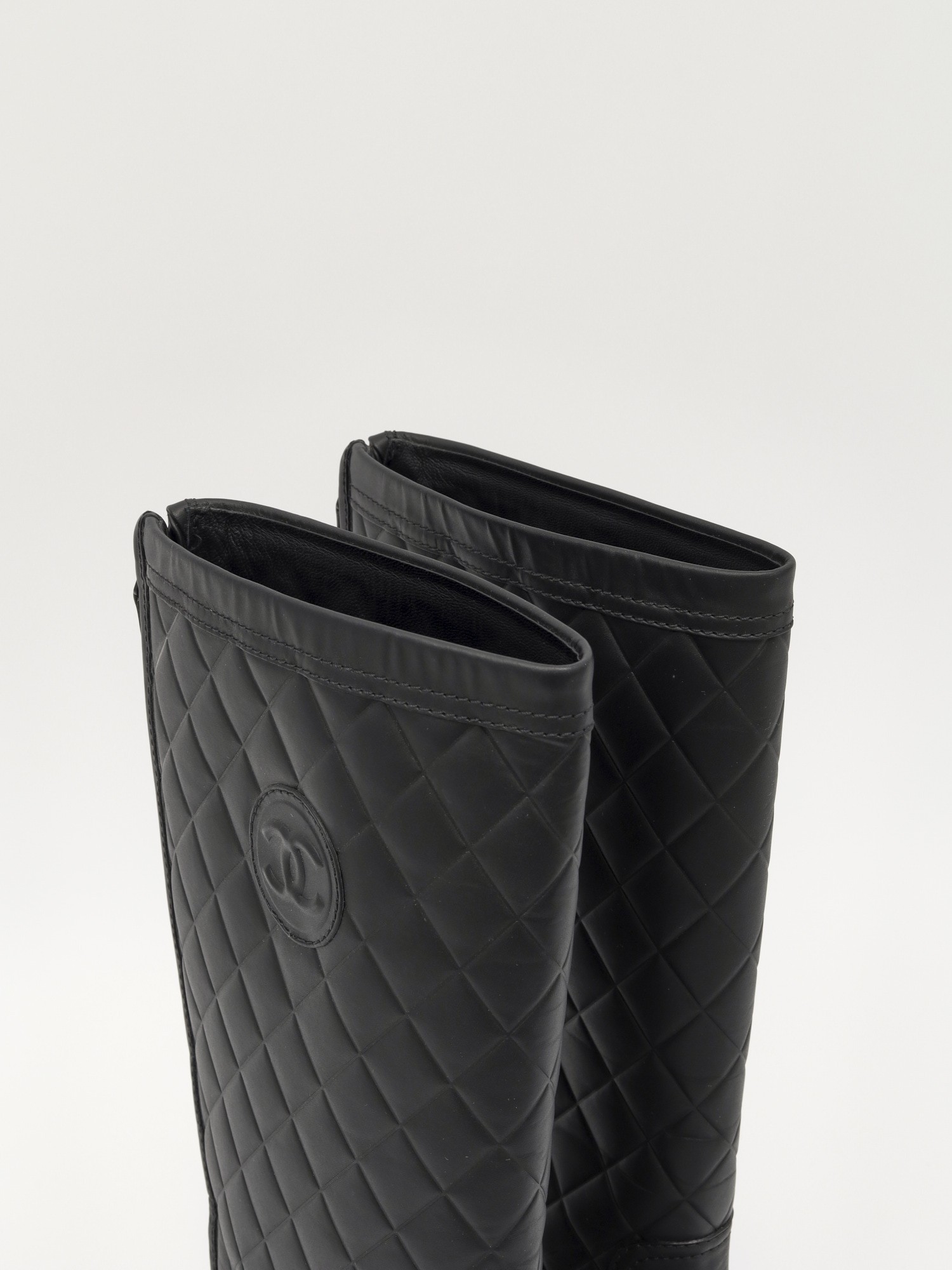 Chanel Shoes 37 6