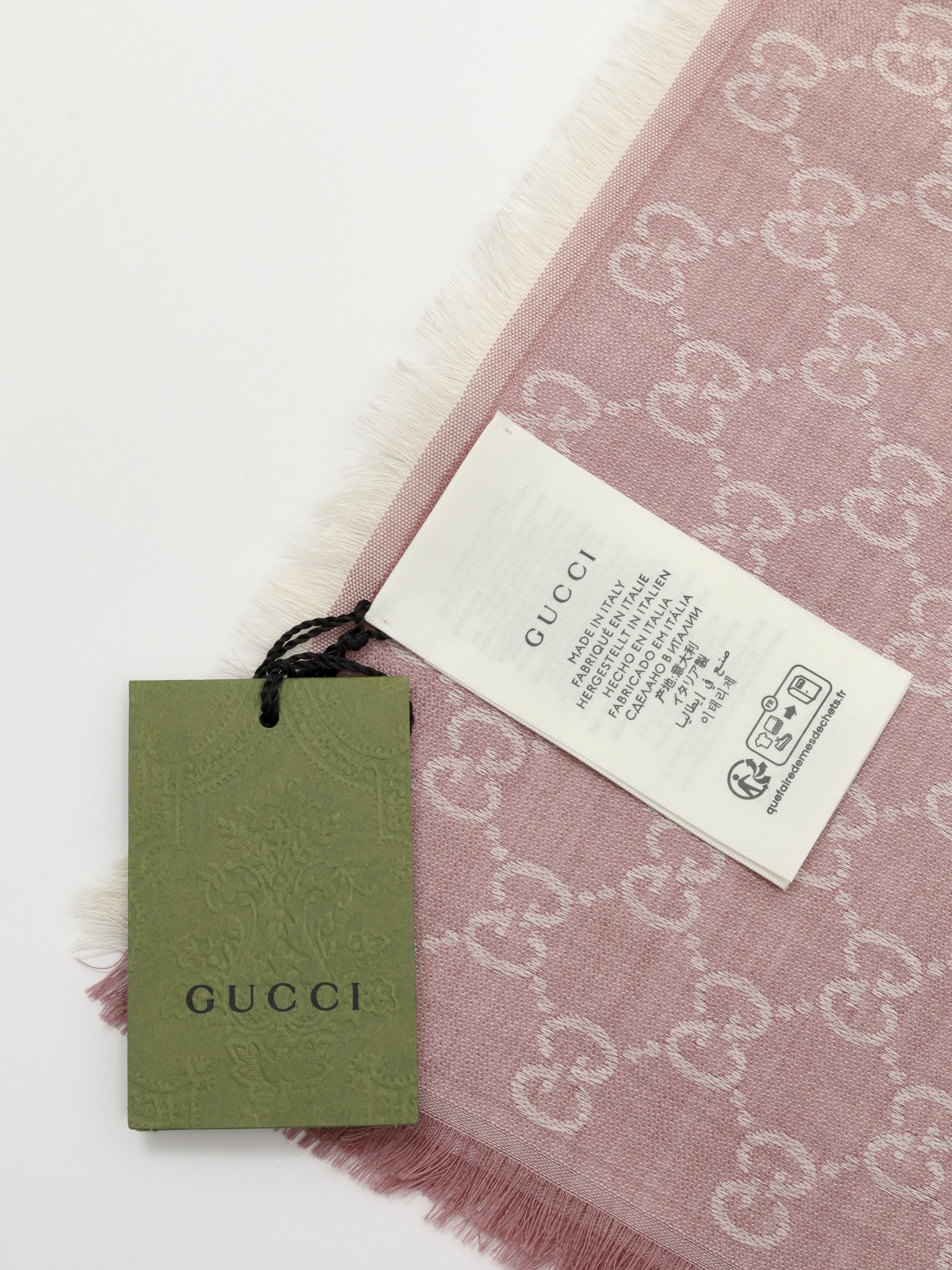 Gucci Scarf 4