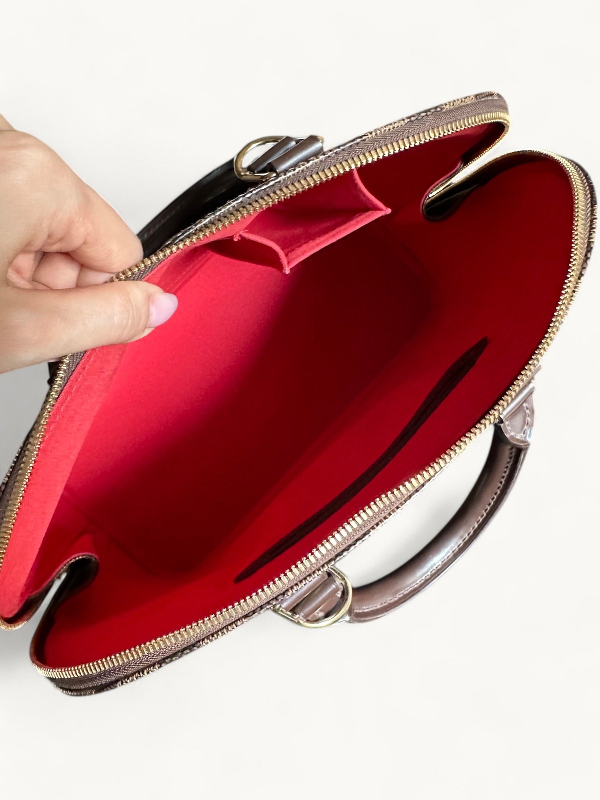 Louis Vuitton Alma 4