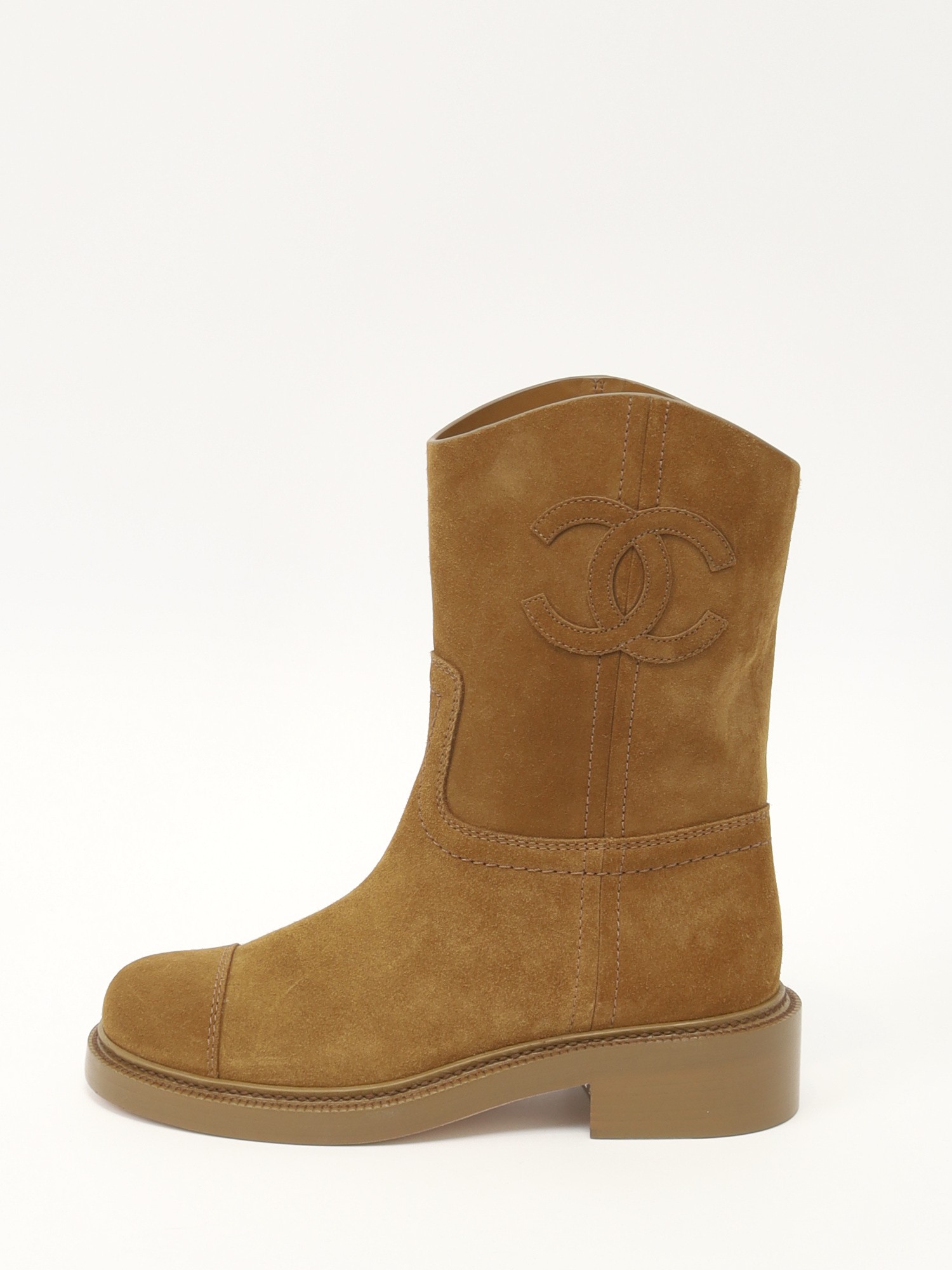 Chanel Shoes 38.5 1