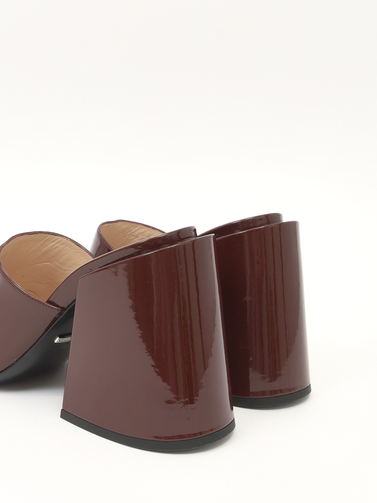 Gucci Shoes 40 8