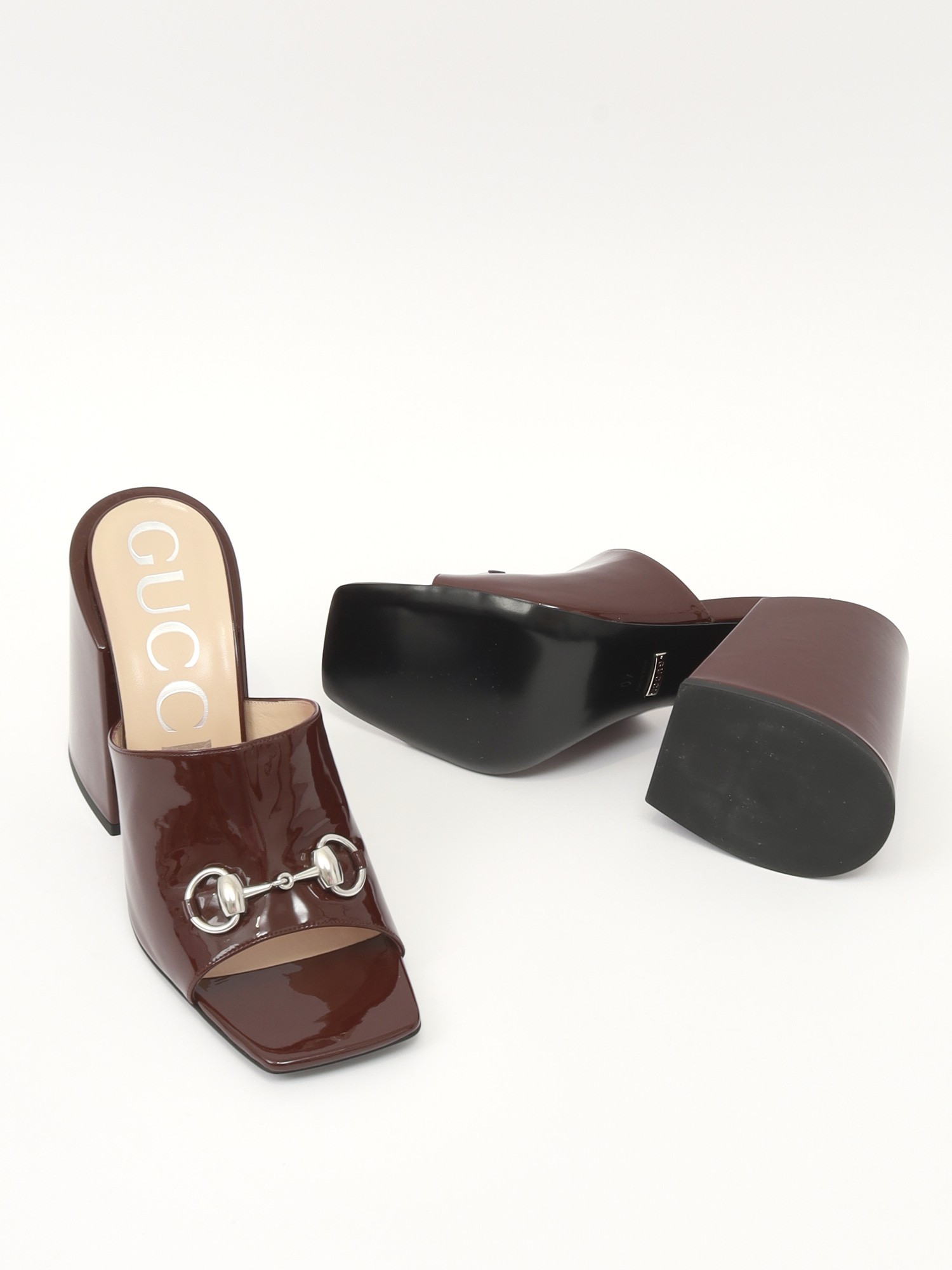 Gucci Shoes 40 9