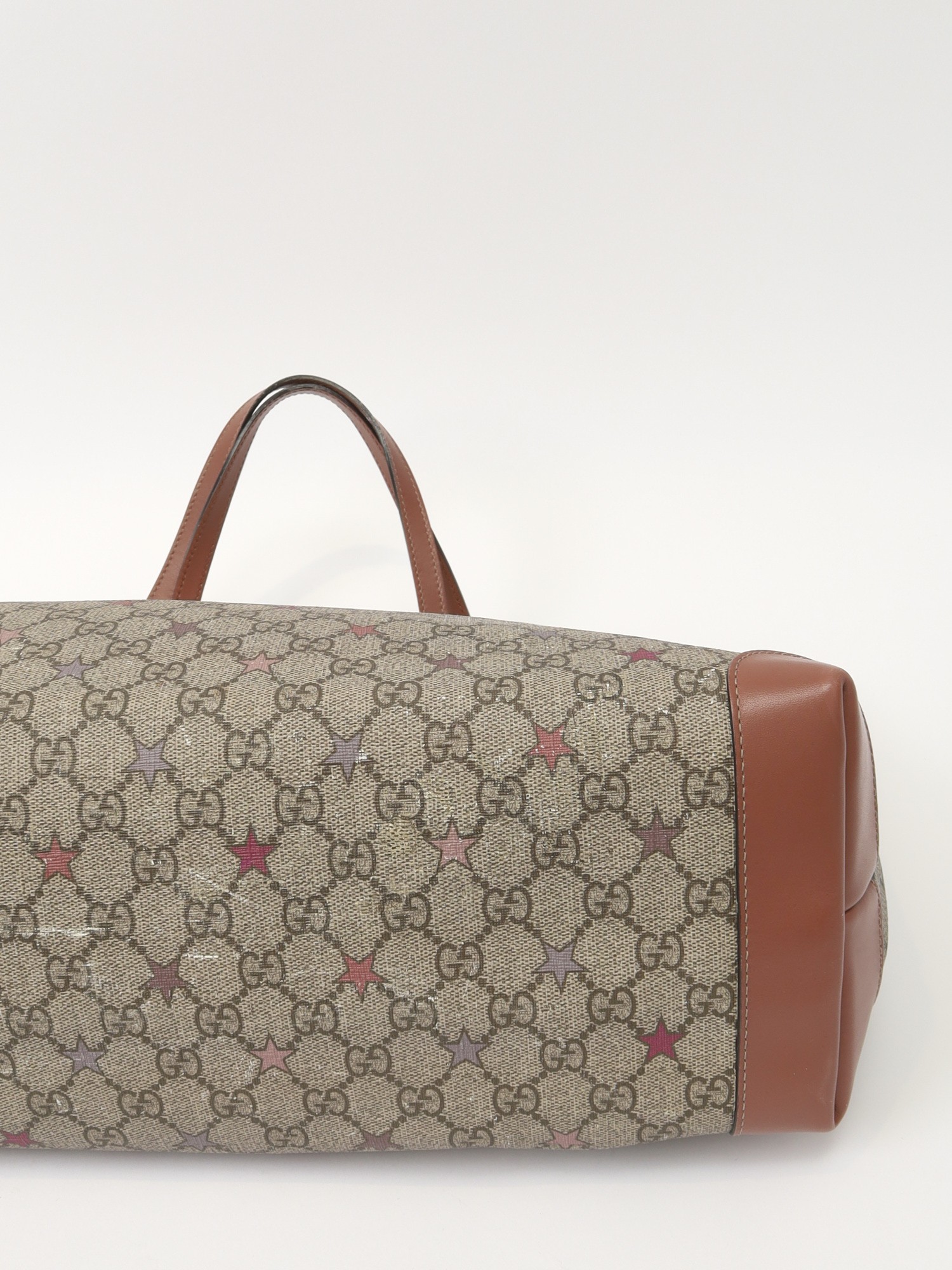 Gucci GG Supreme  10