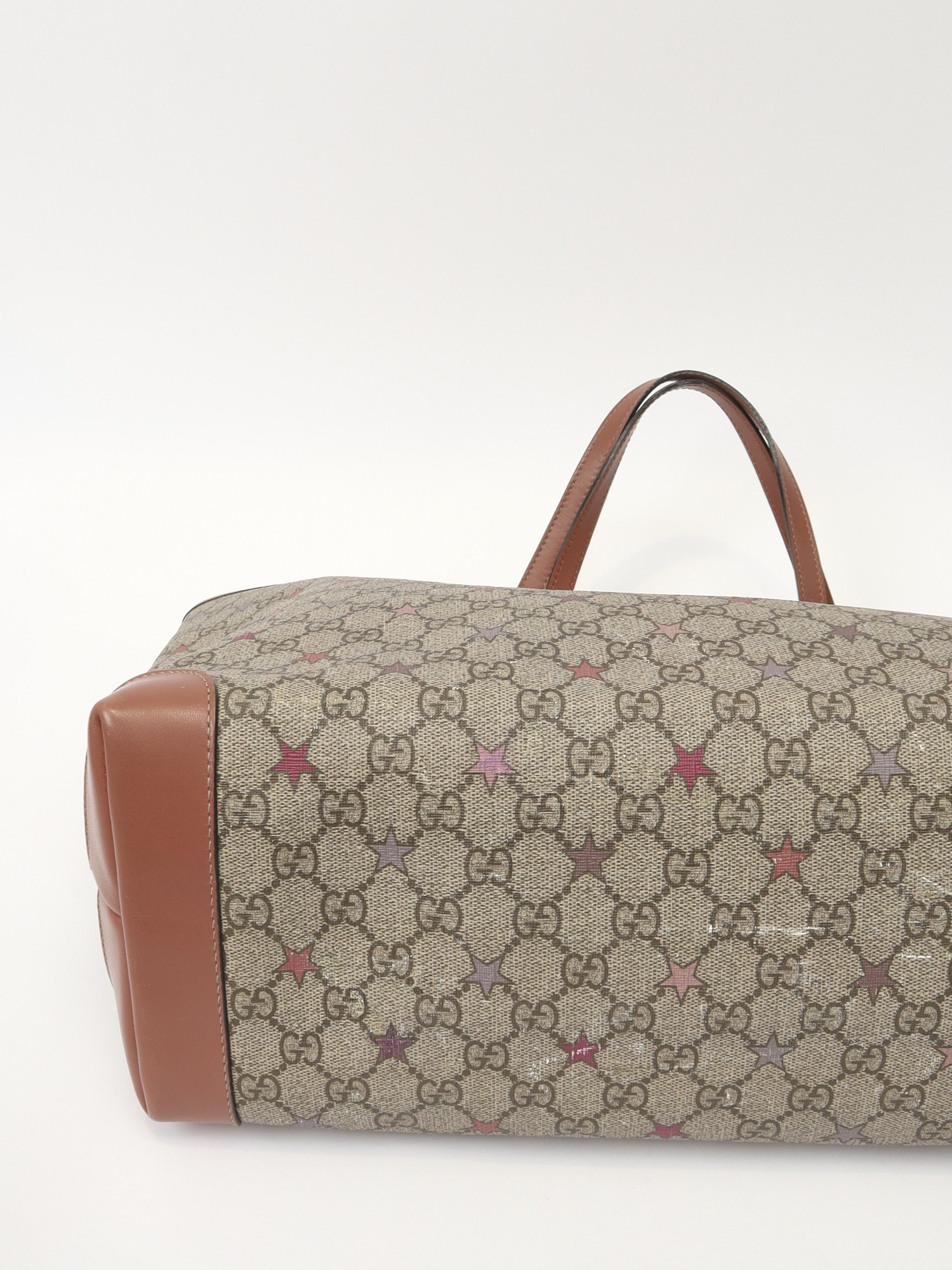 Gucci GG Supreme  9