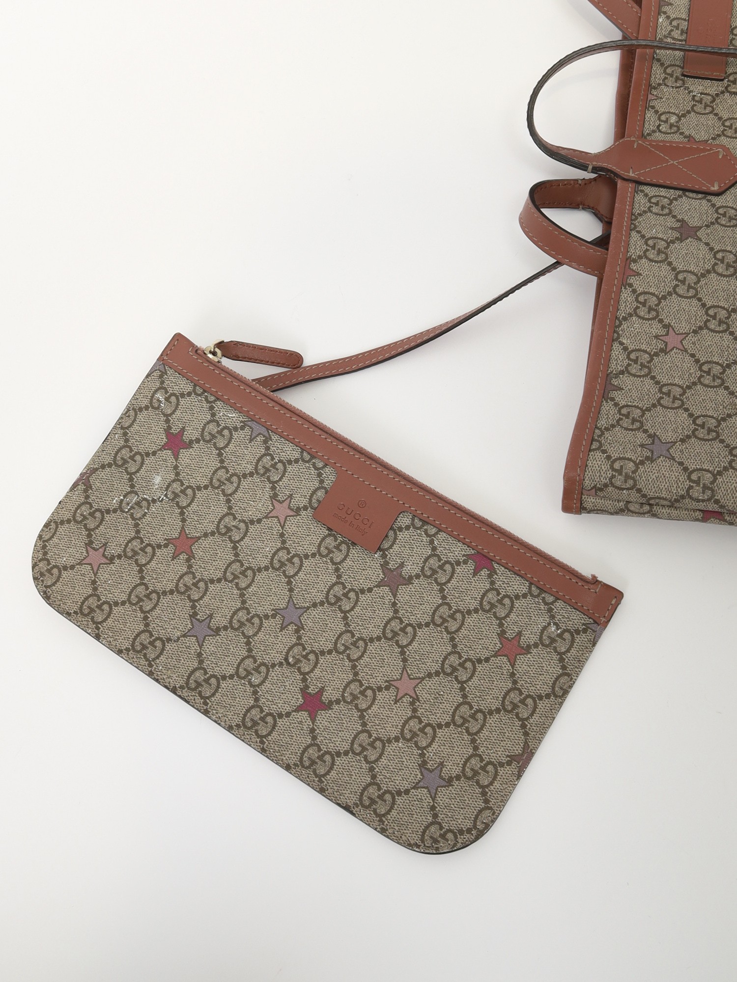 Gucci GG Supreme  15