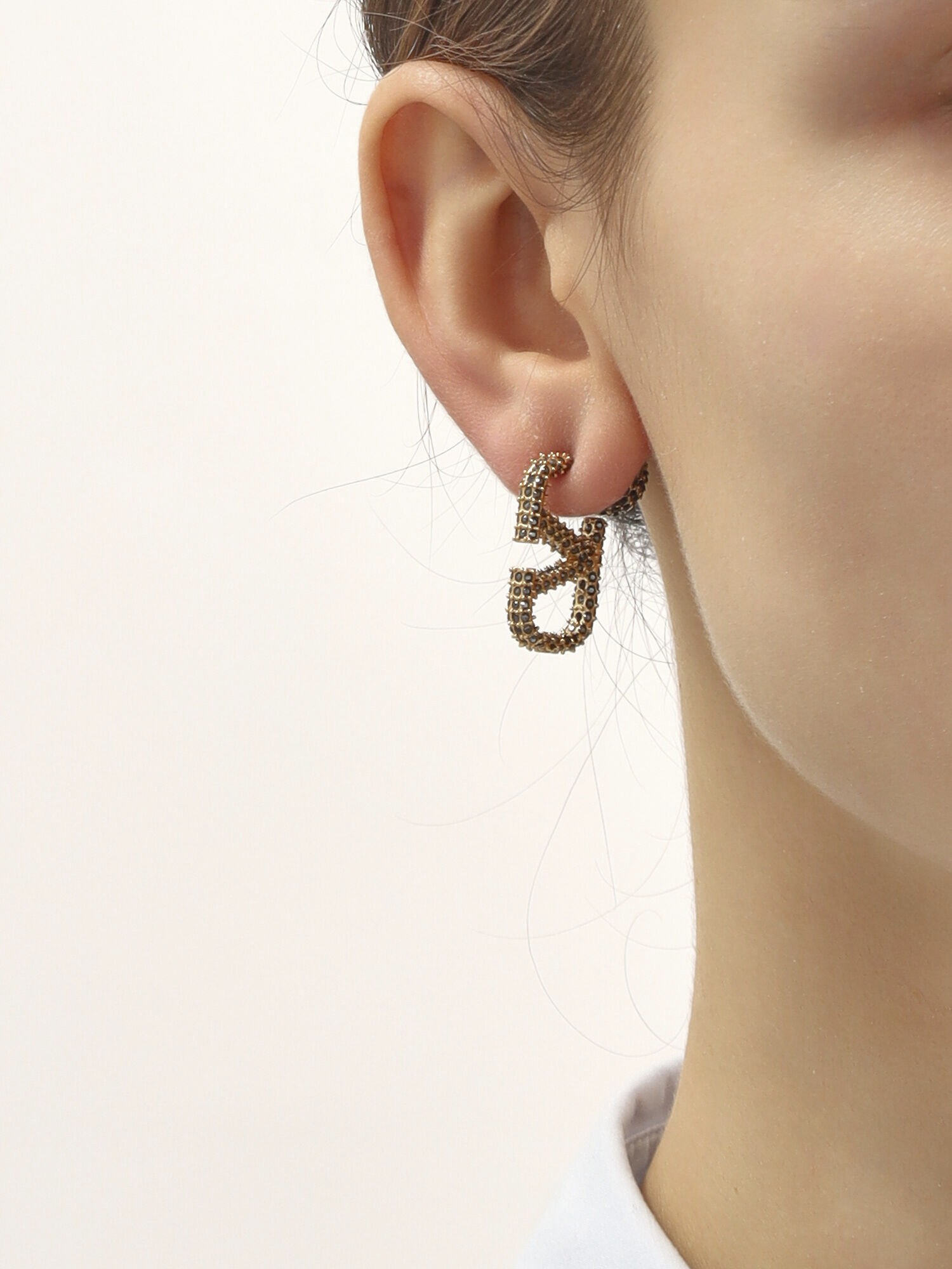 Valentino Earrings 1