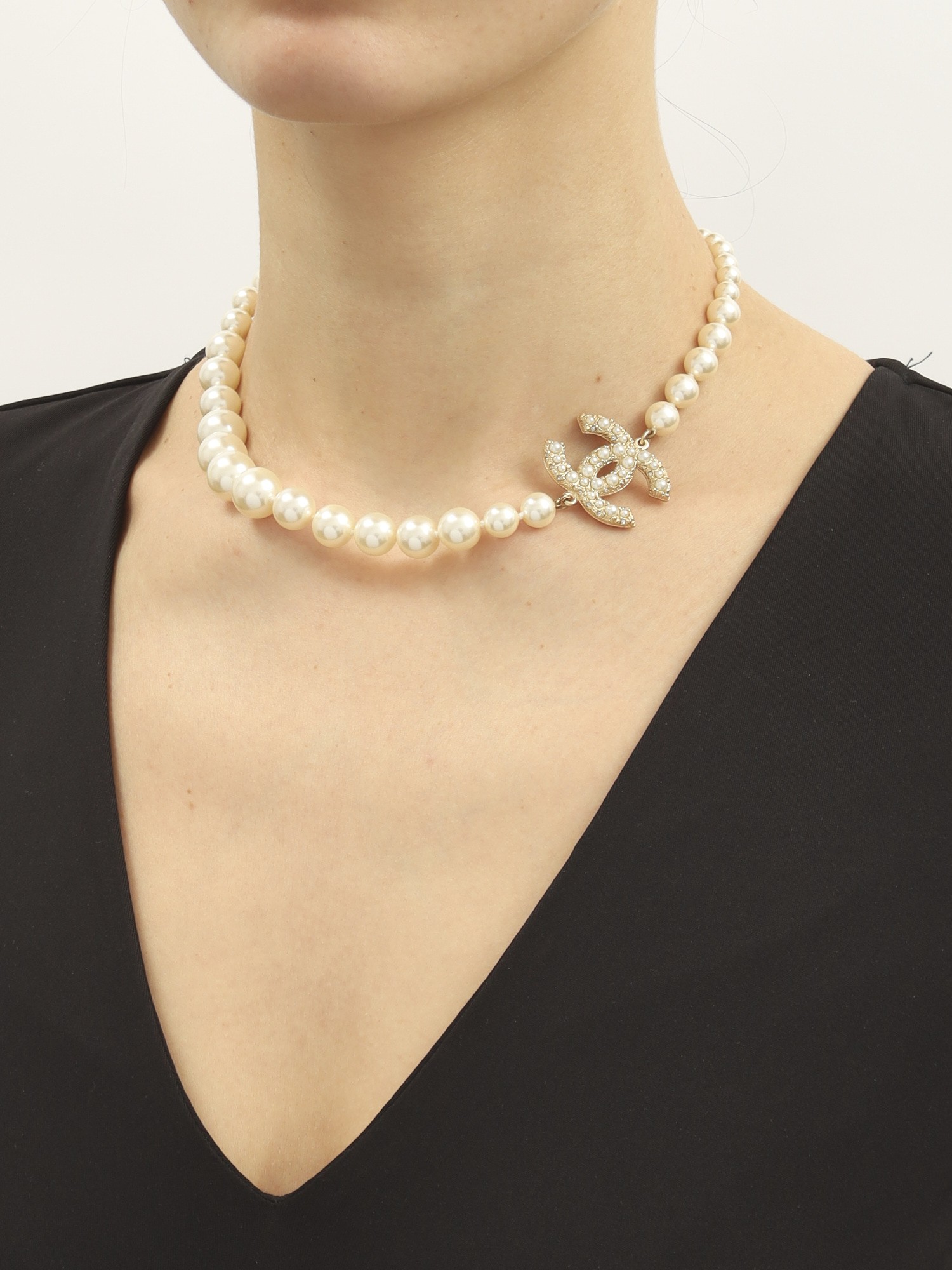 Chanel Necklace 1