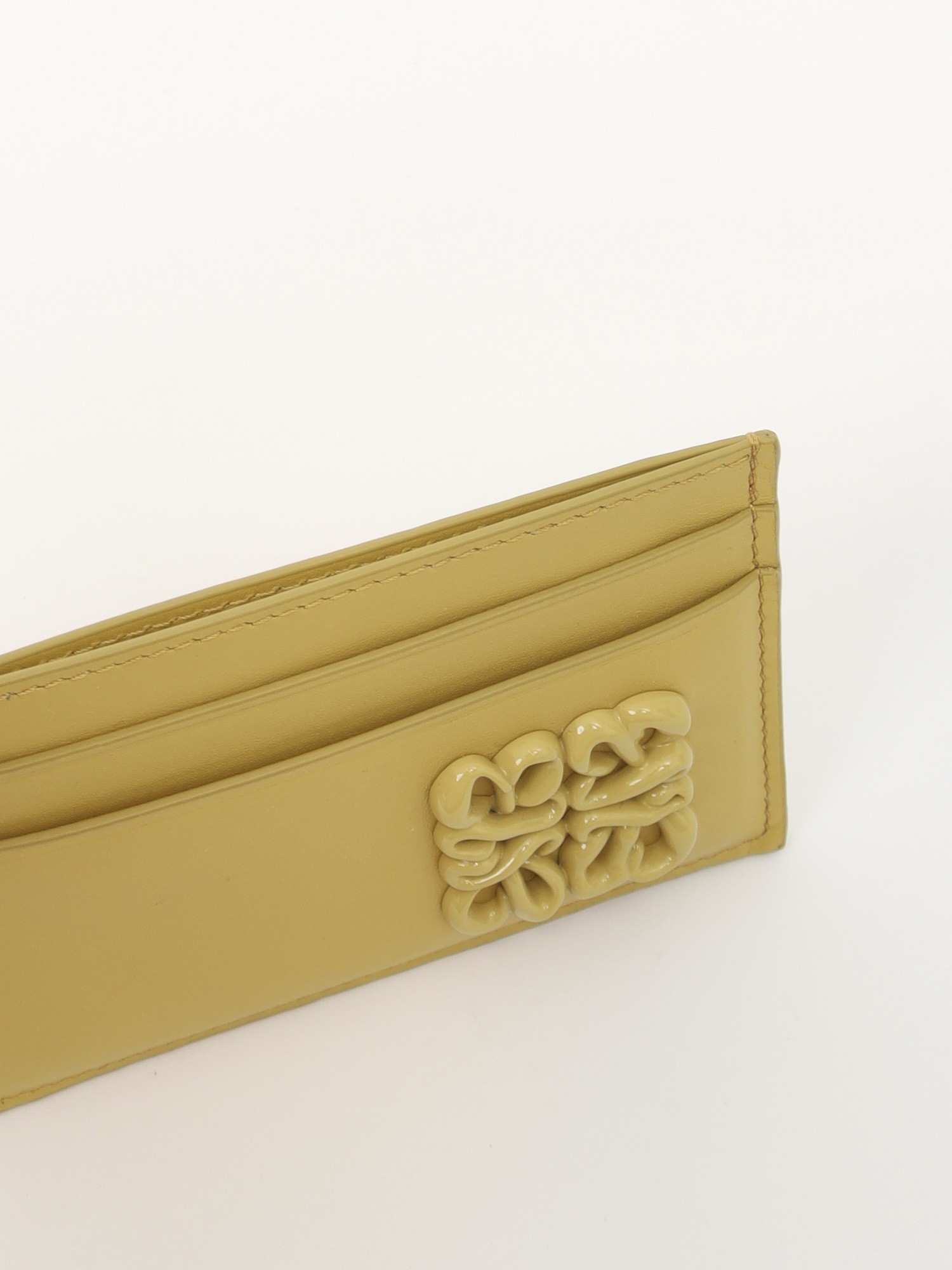 Loewe Wallet 6
