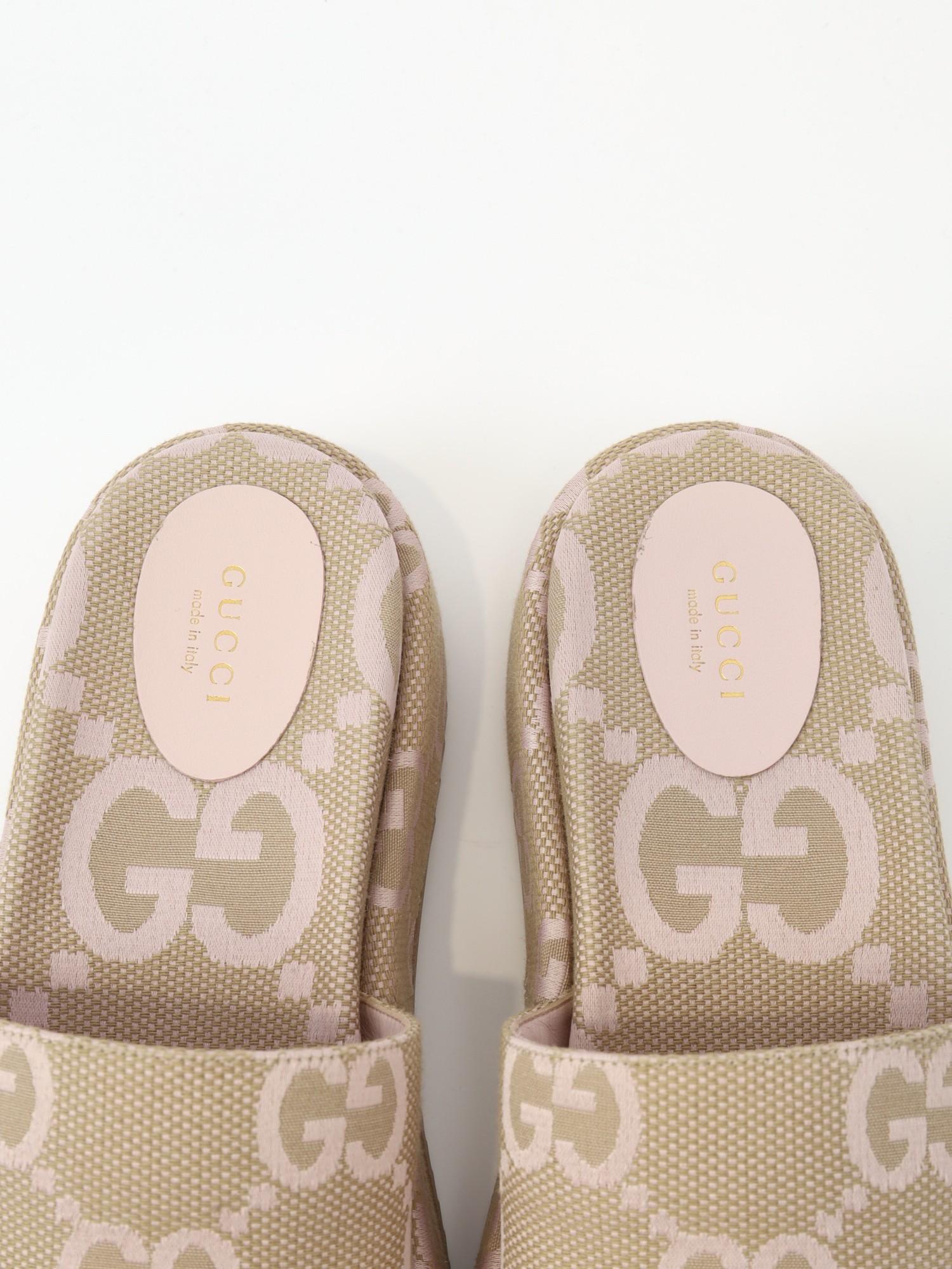 Gucci Shoes 40 7