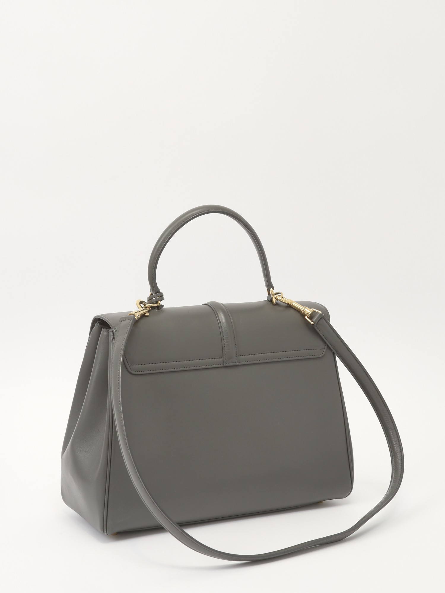 Celine 16 3