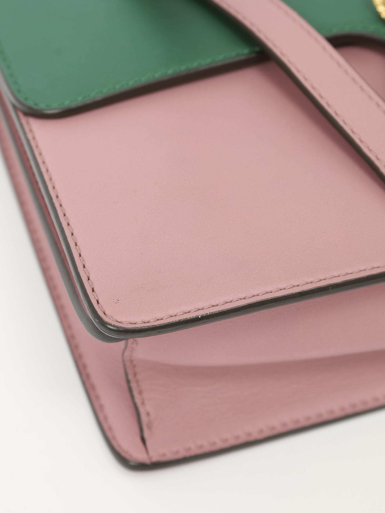 Gucci Leather Bag  8