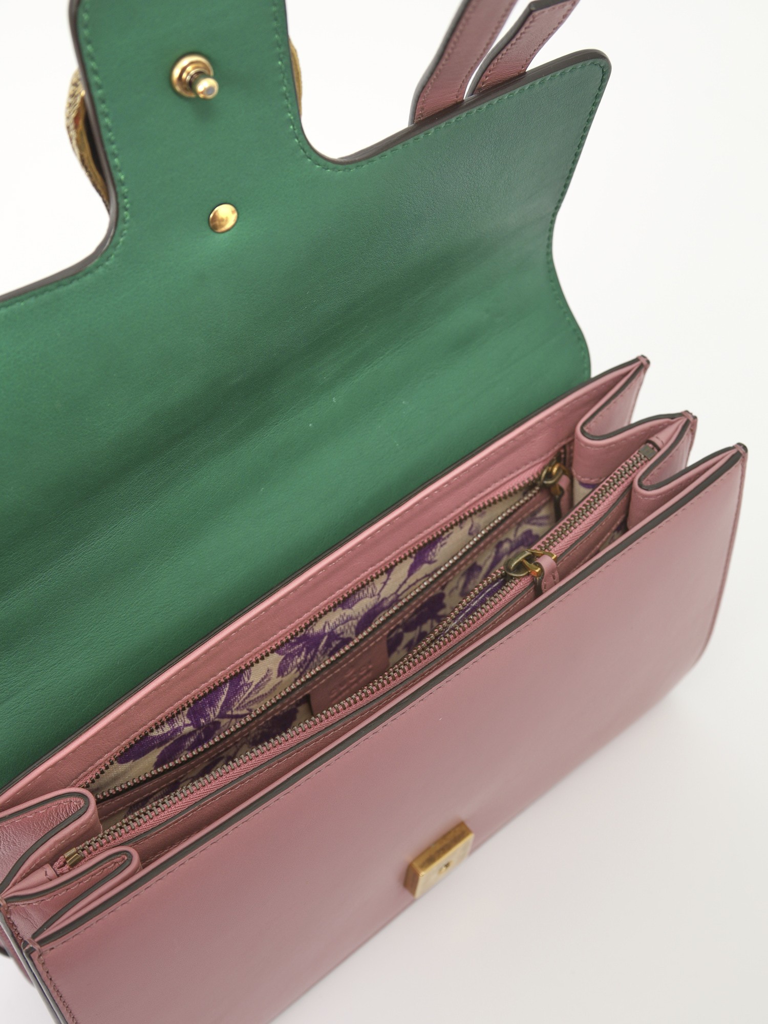 Gucci Leather Bag  9