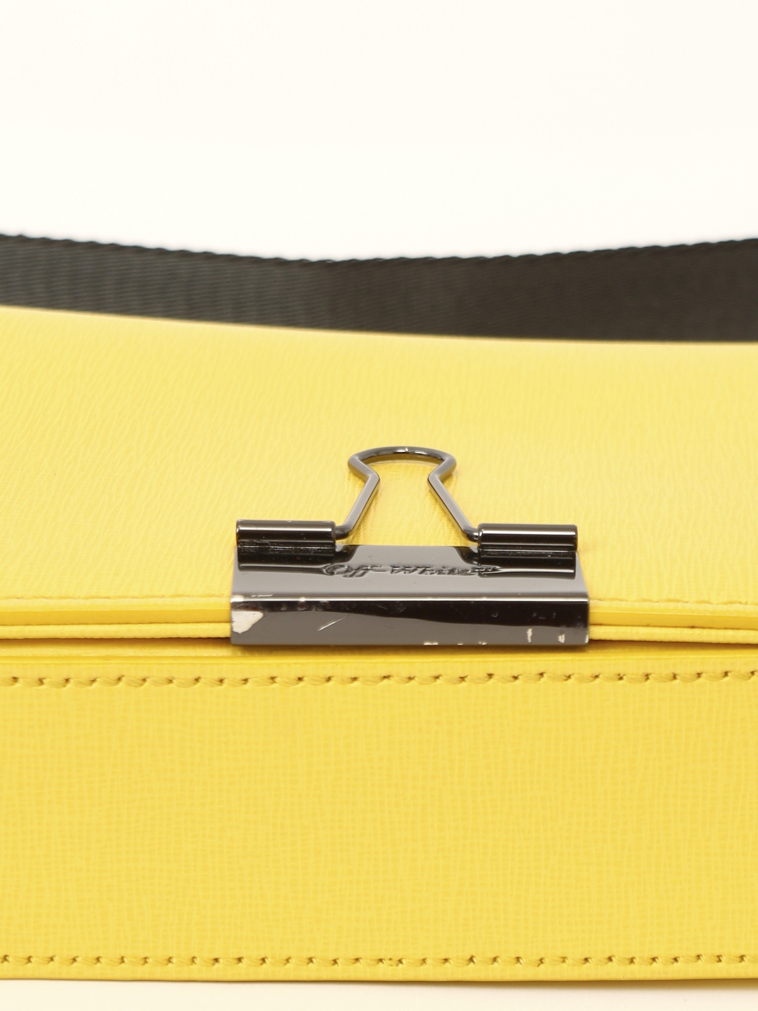 Off-White Binder 10