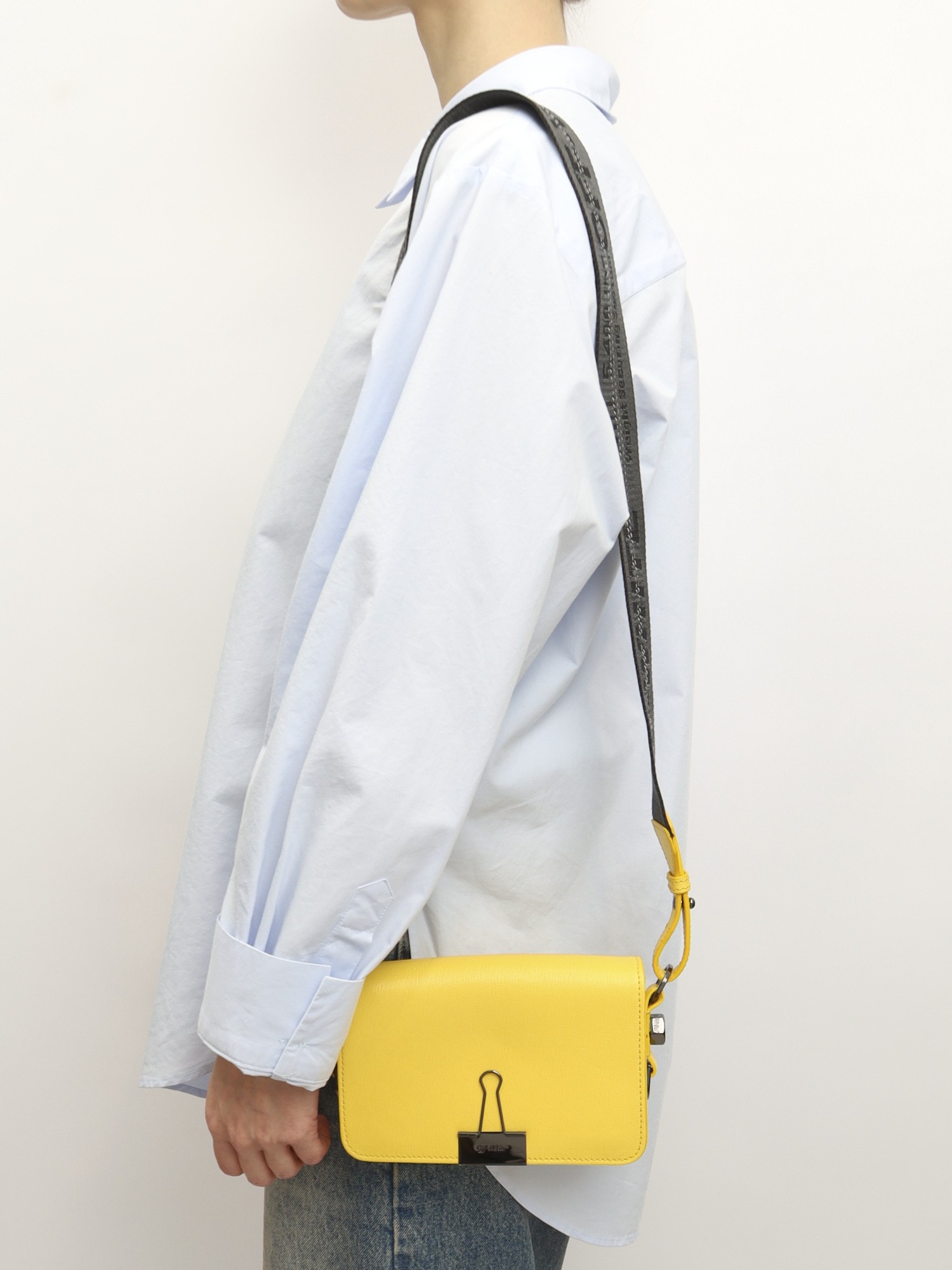 Off-White Binder 1