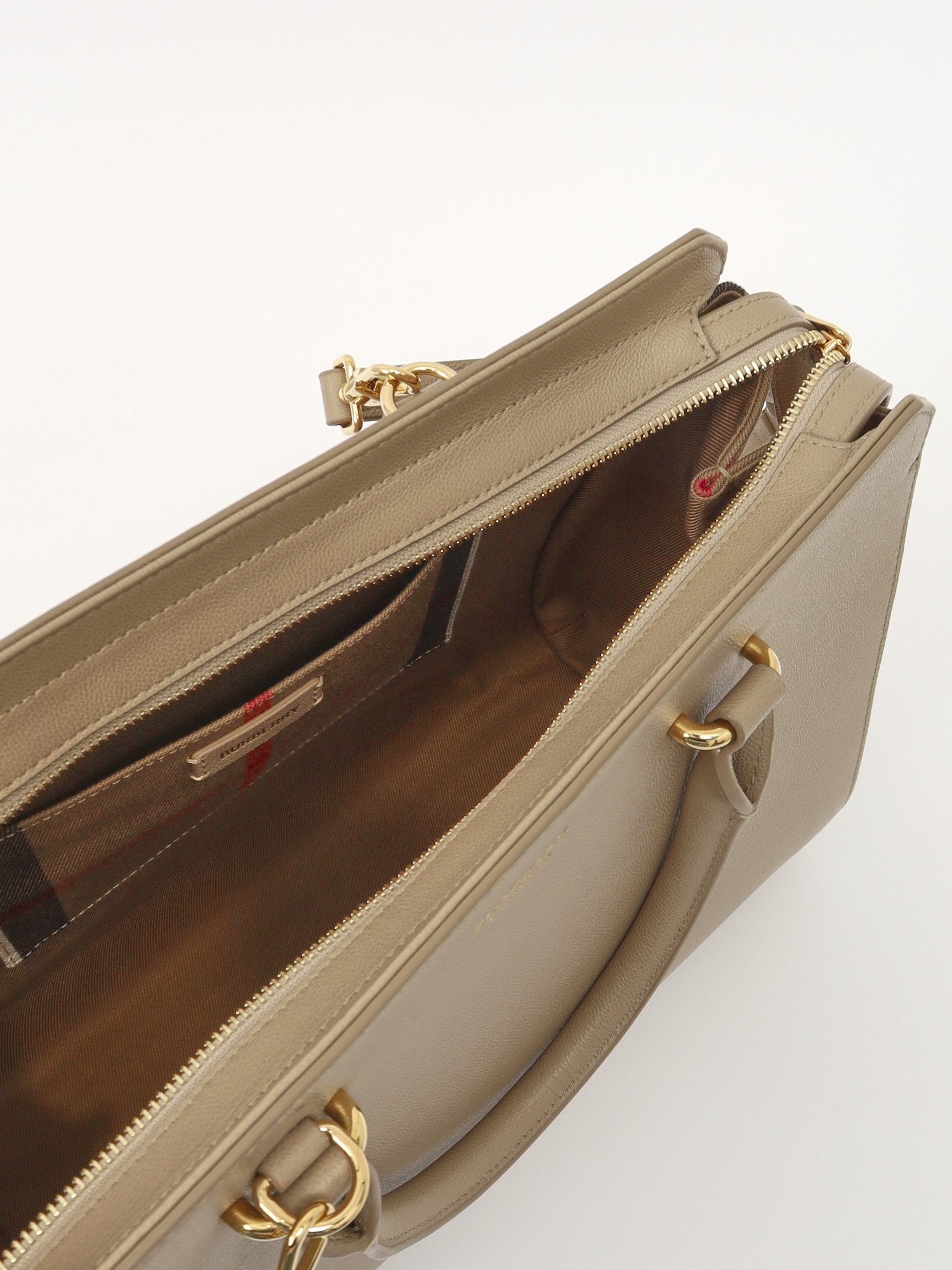 Burberry Banwell 11