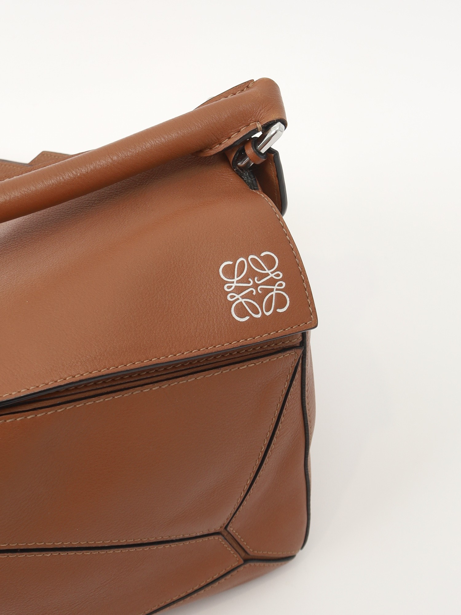 Loewe Puzzle  5