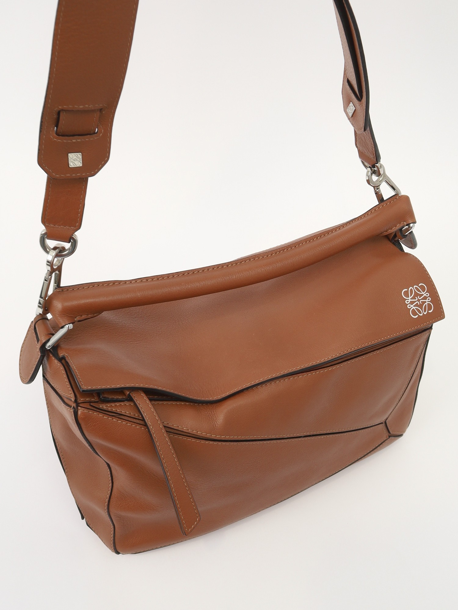 Loewe Puzzle  4