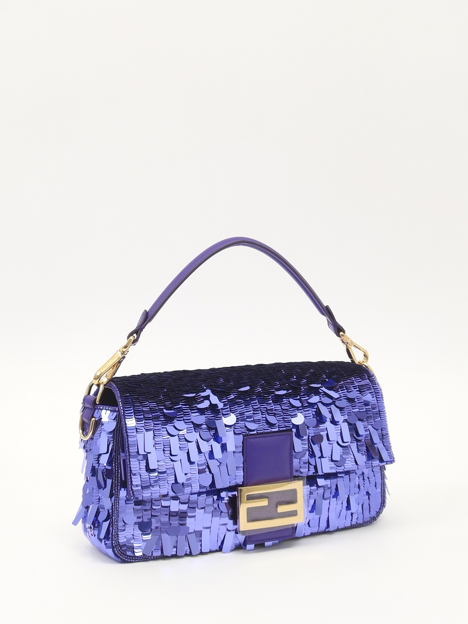 Fendi Baguette  3