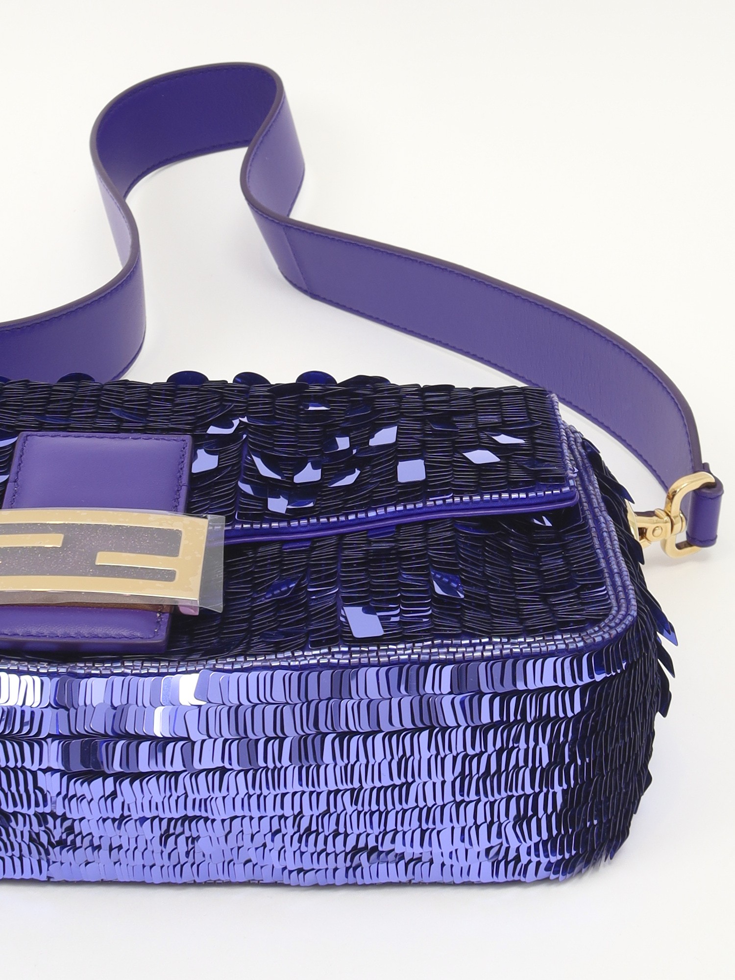 Fendi Baguette  10
