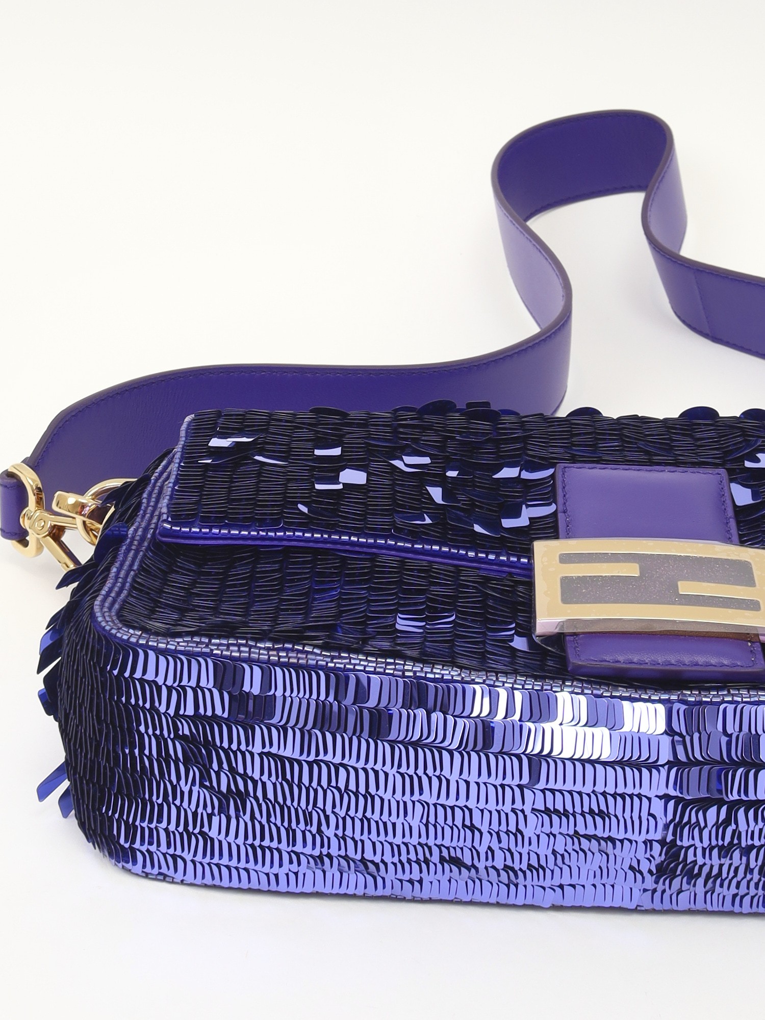Fendi Baguette  9