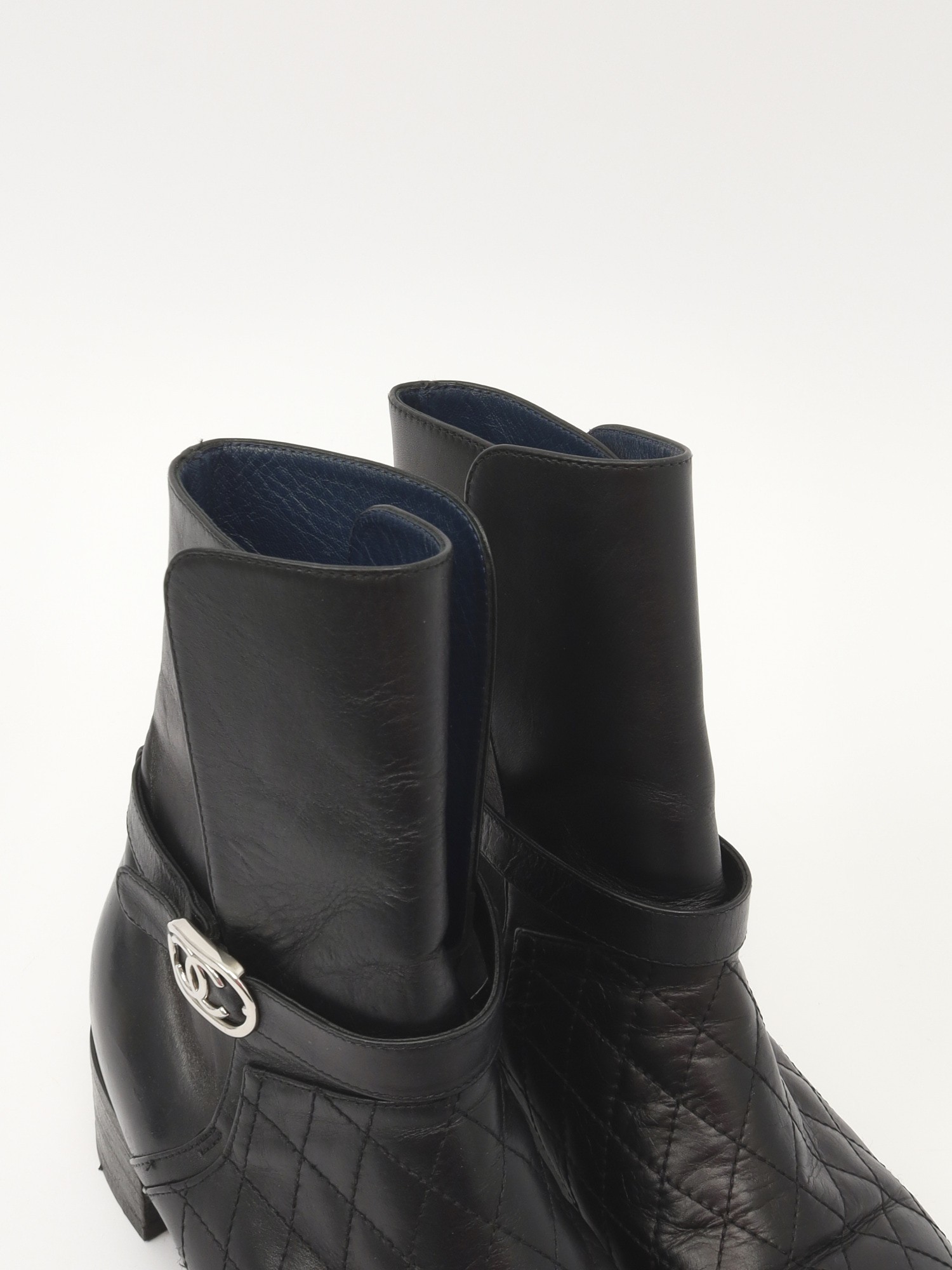Chanel Shoes 38 7