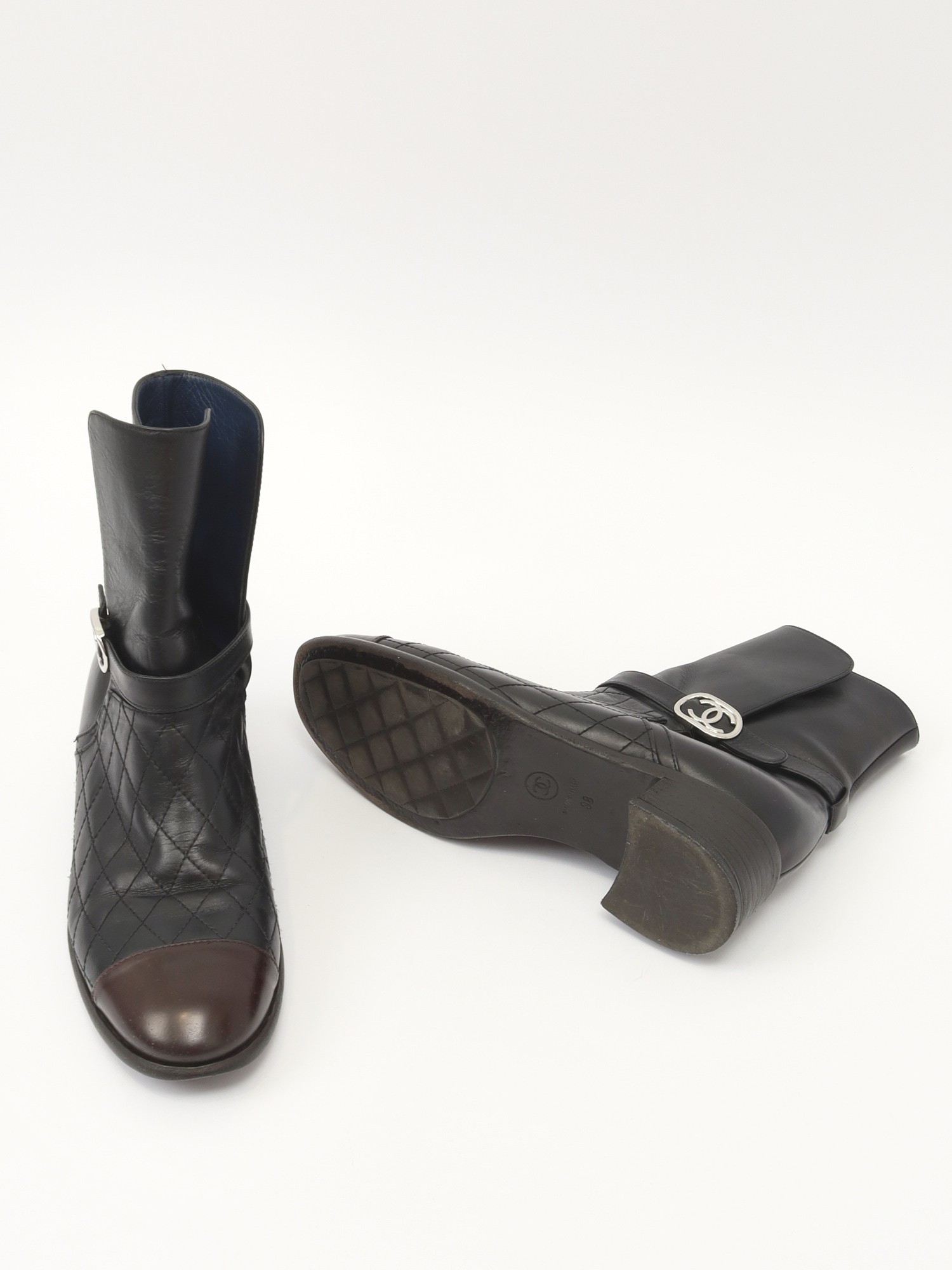 Chanel Shoes 38 9