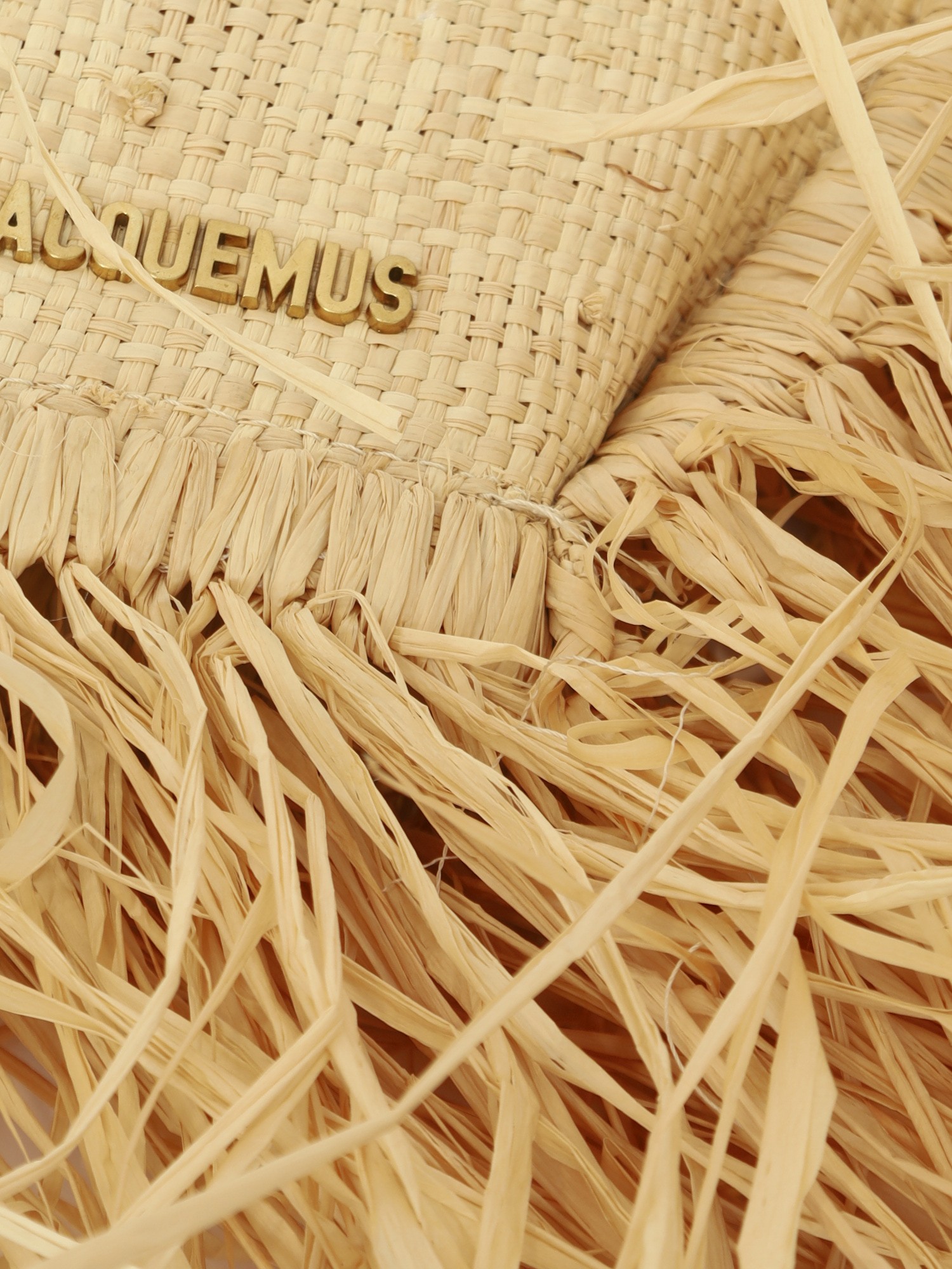 Jacquemus Le Baci 8