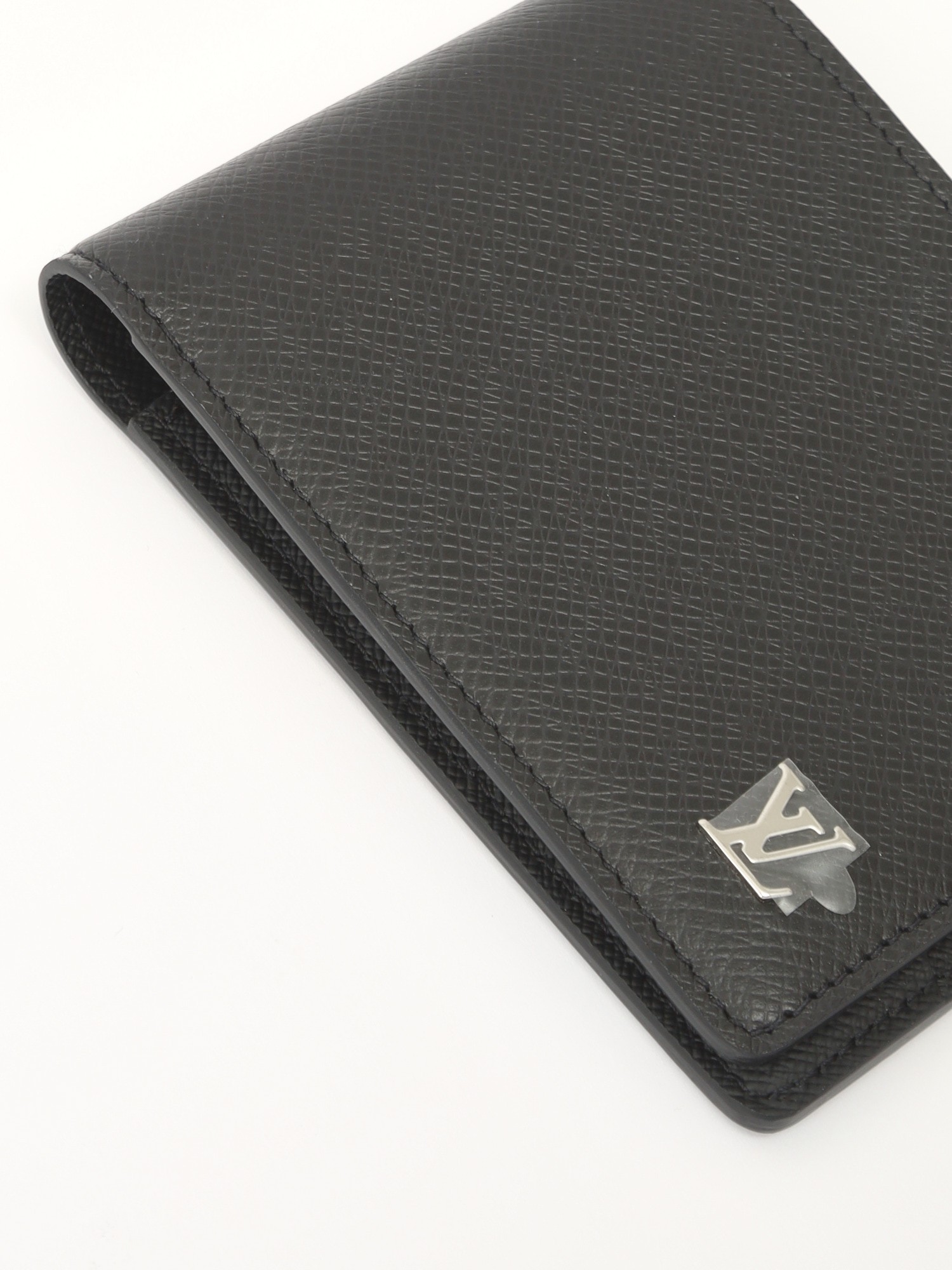 Louis Vuitton Wallet 4
