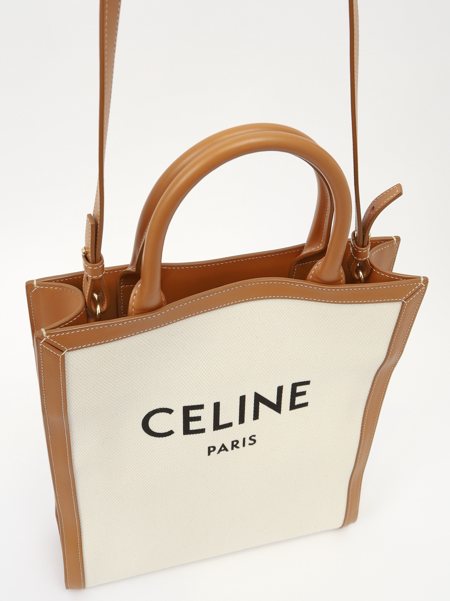 Celine Cabas 4