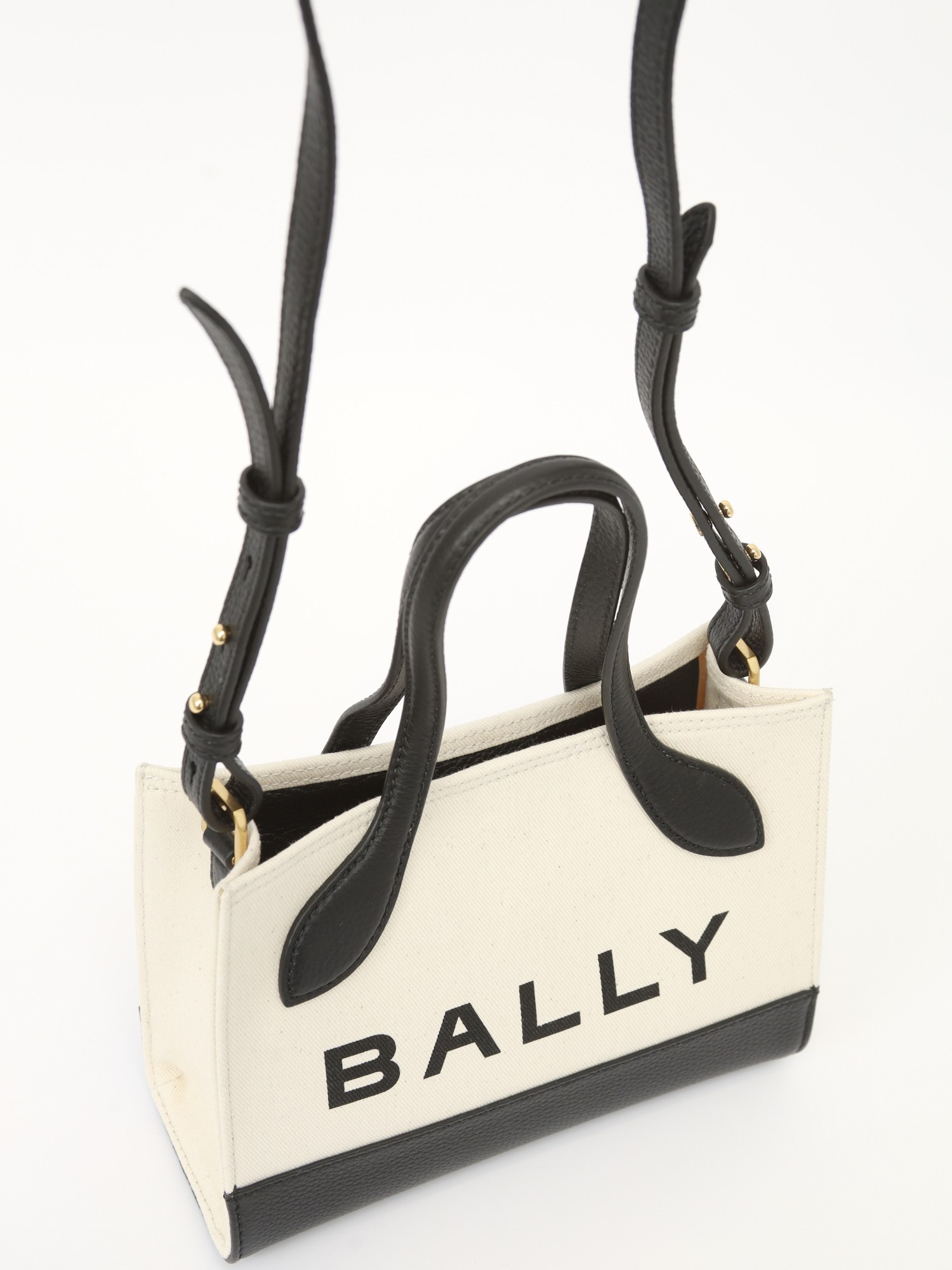 Bally Bar 6