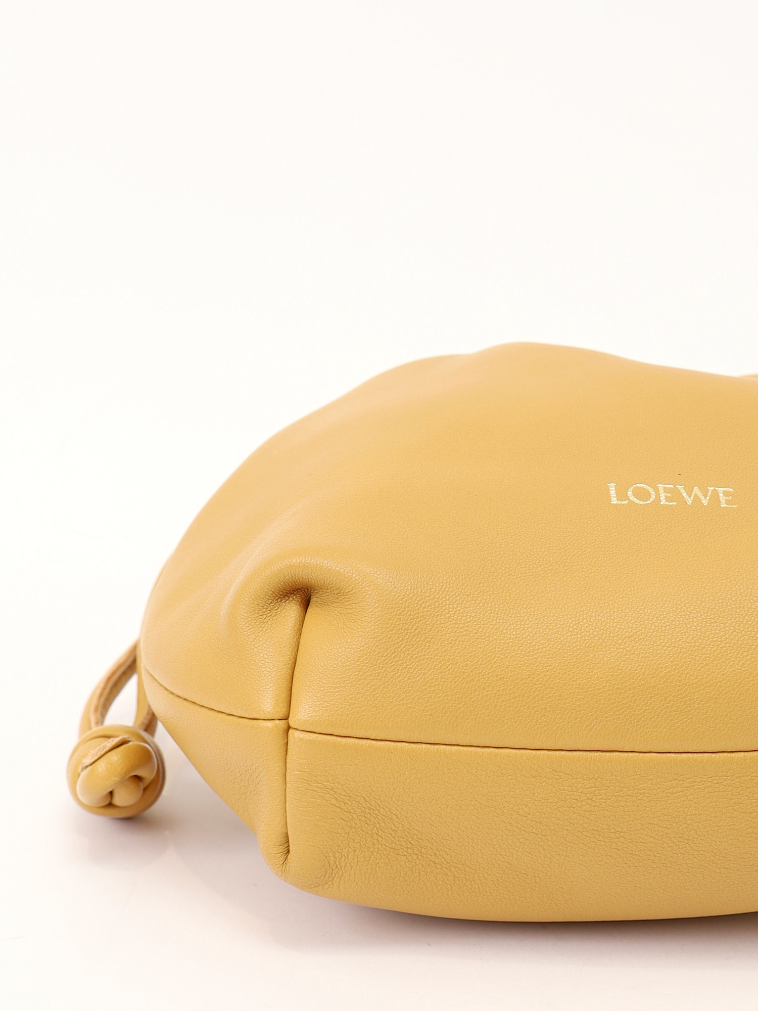 Loewe Flamenco  8