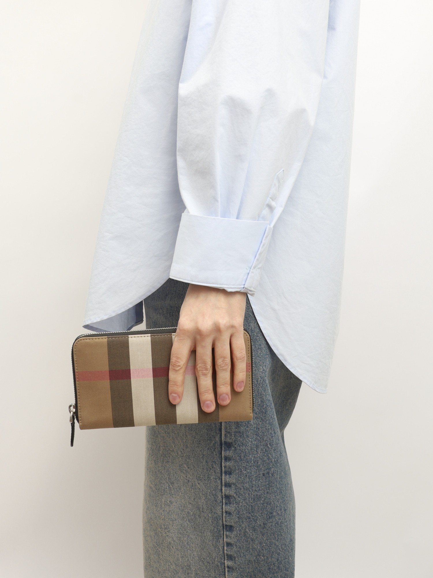 Burberry Wallet 1
