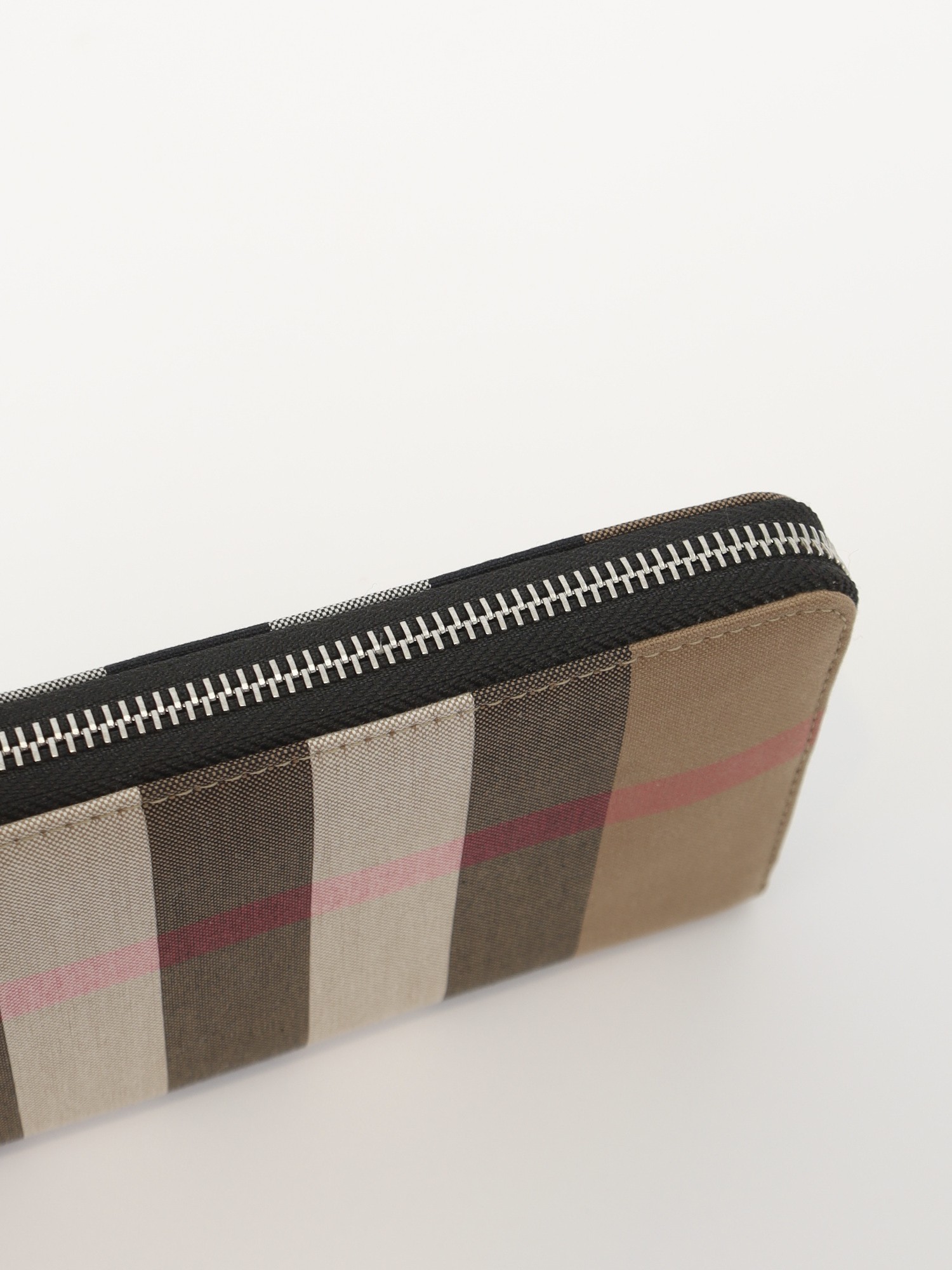 Burberry Wallet 5
