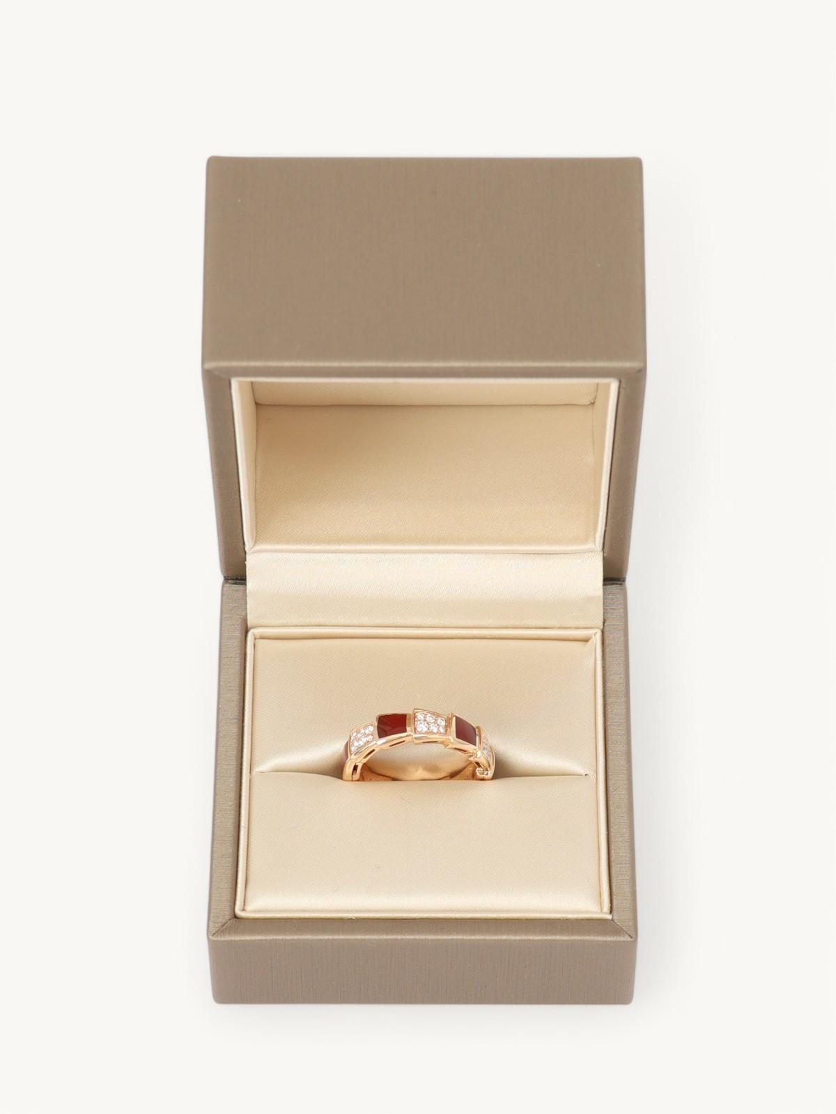 Bvlgari Serpenti 4