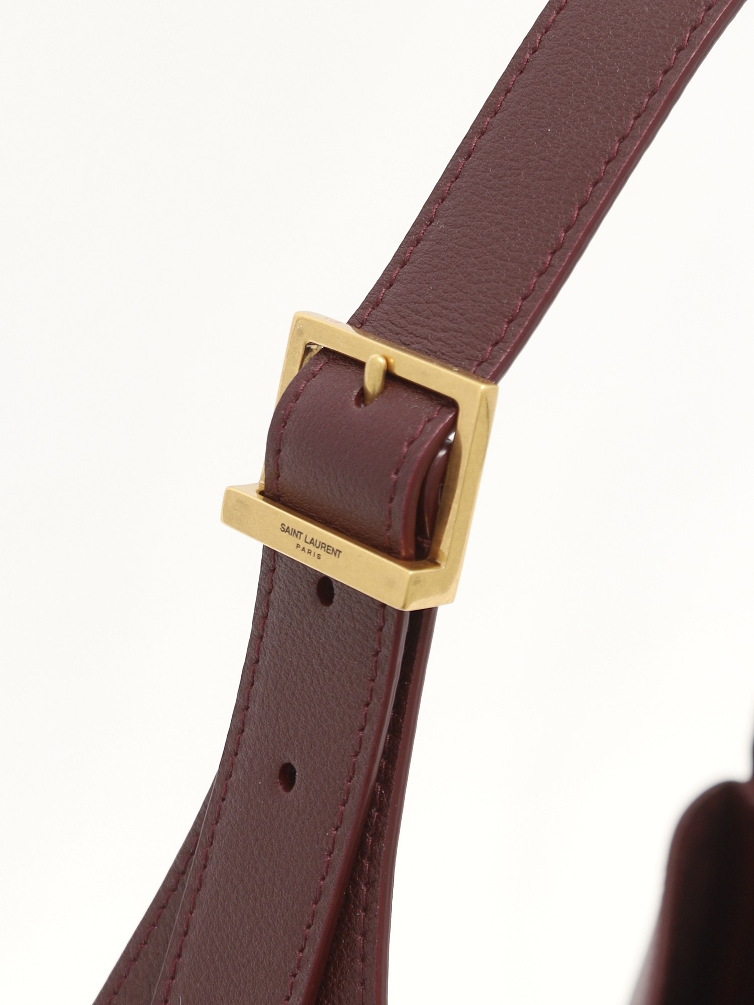 Saint Laurent Le 5 A 7 5