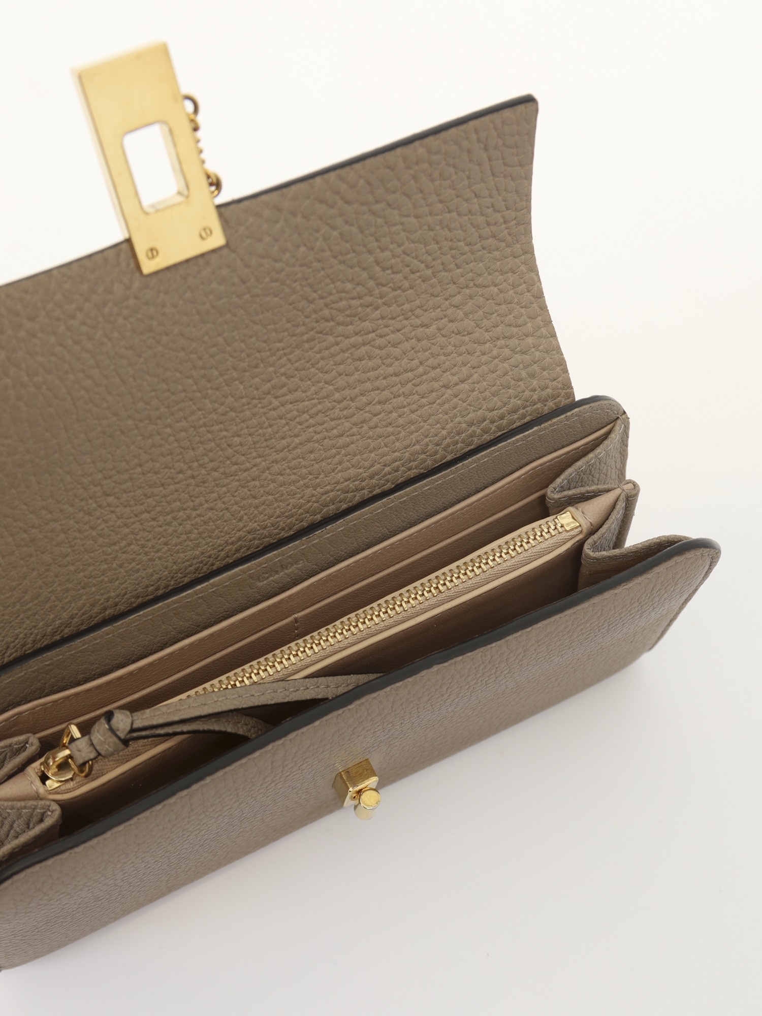 Chloe Wallet 6