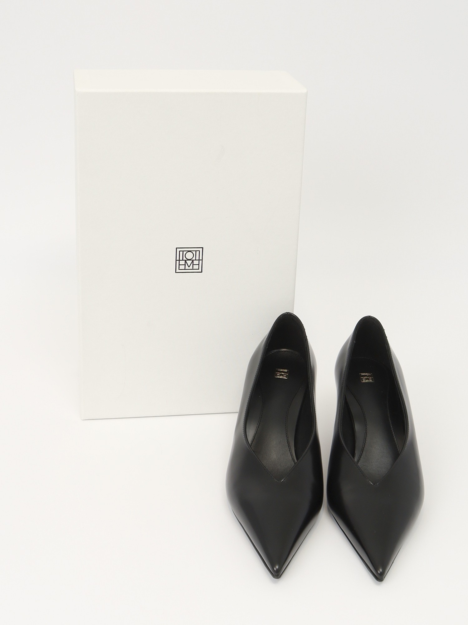 Toteme Shoes 37 11