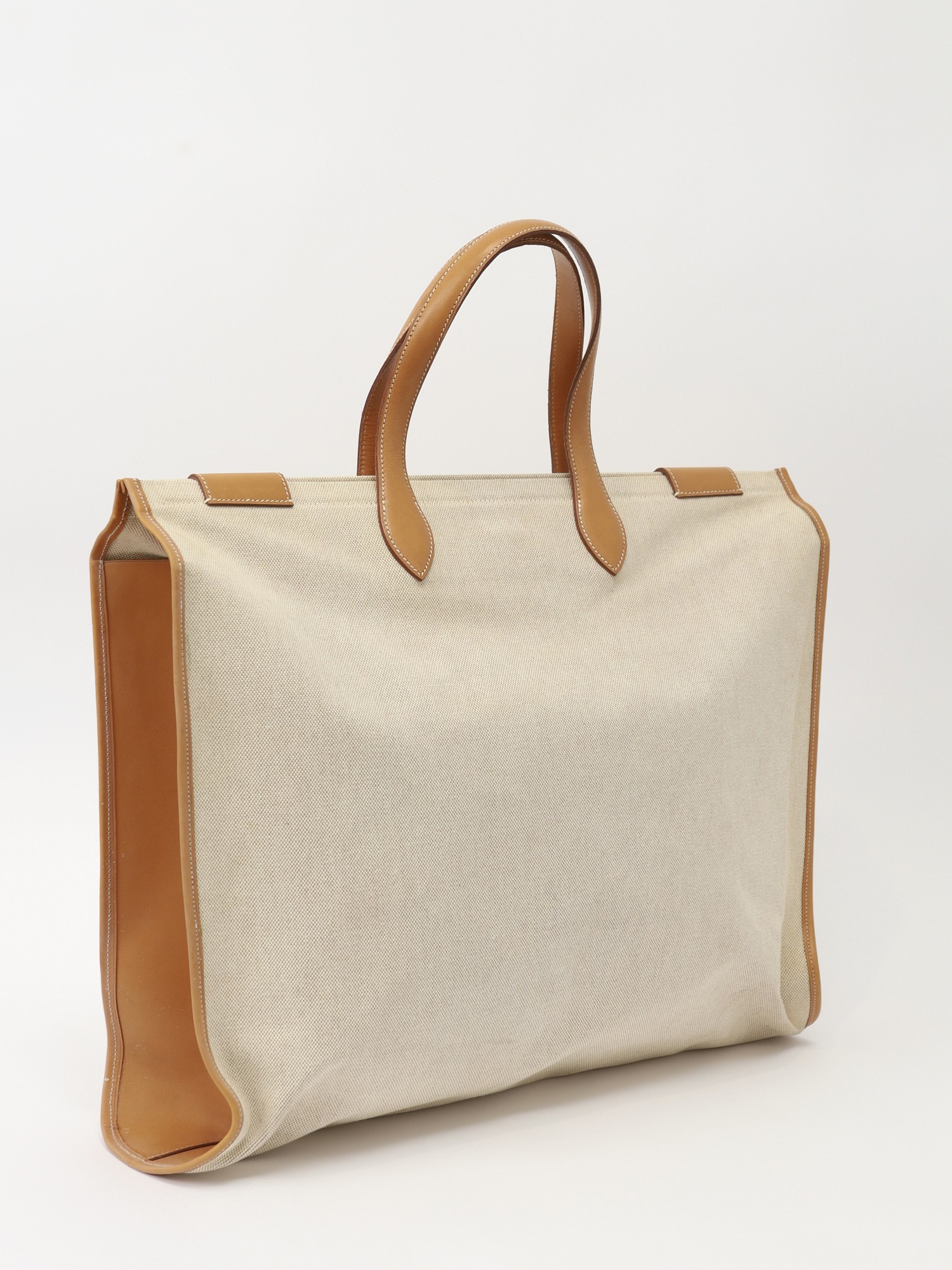 Hermes Hippo 3