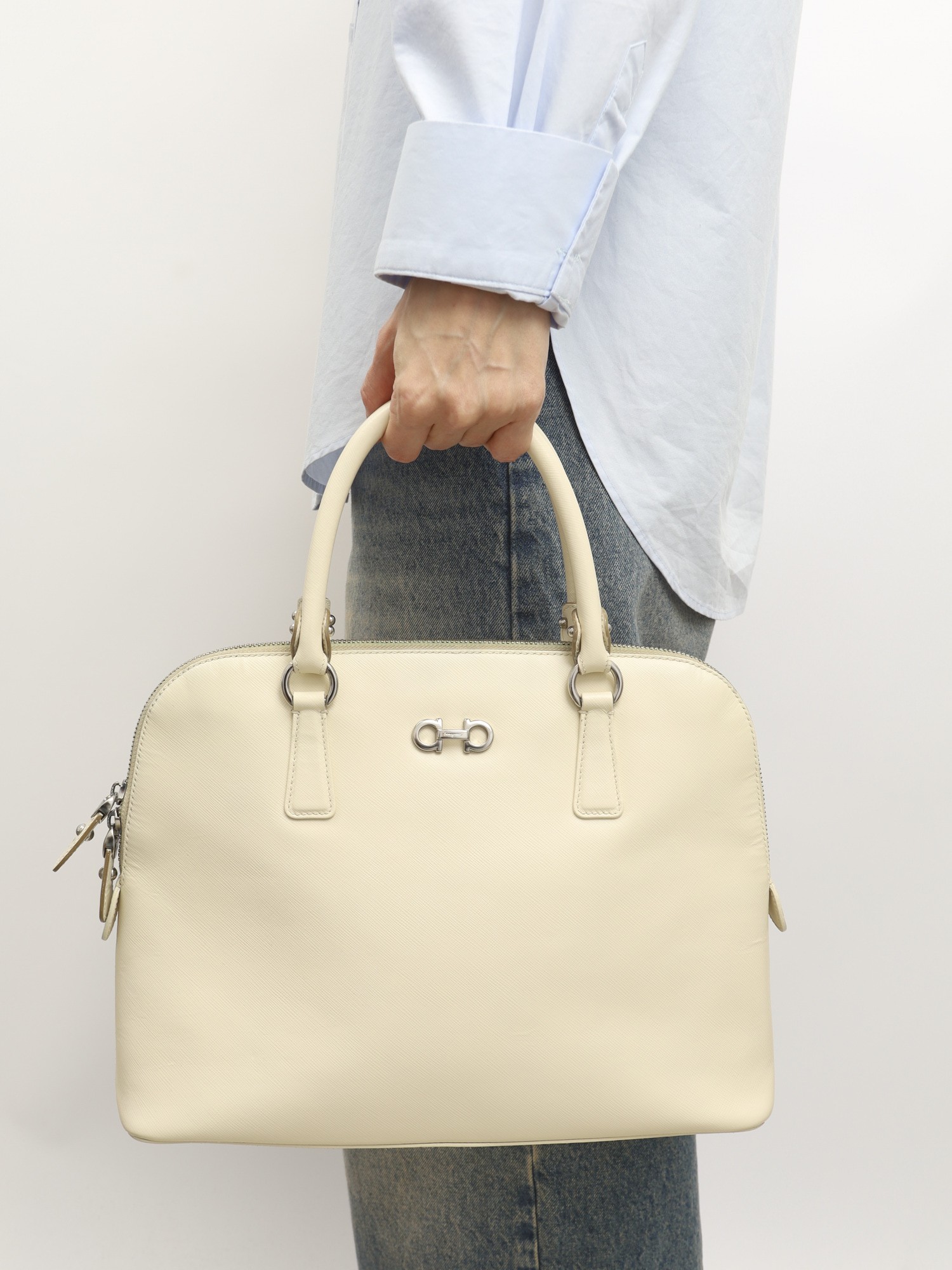 Salvatore Ferragamo Leather Bag 1