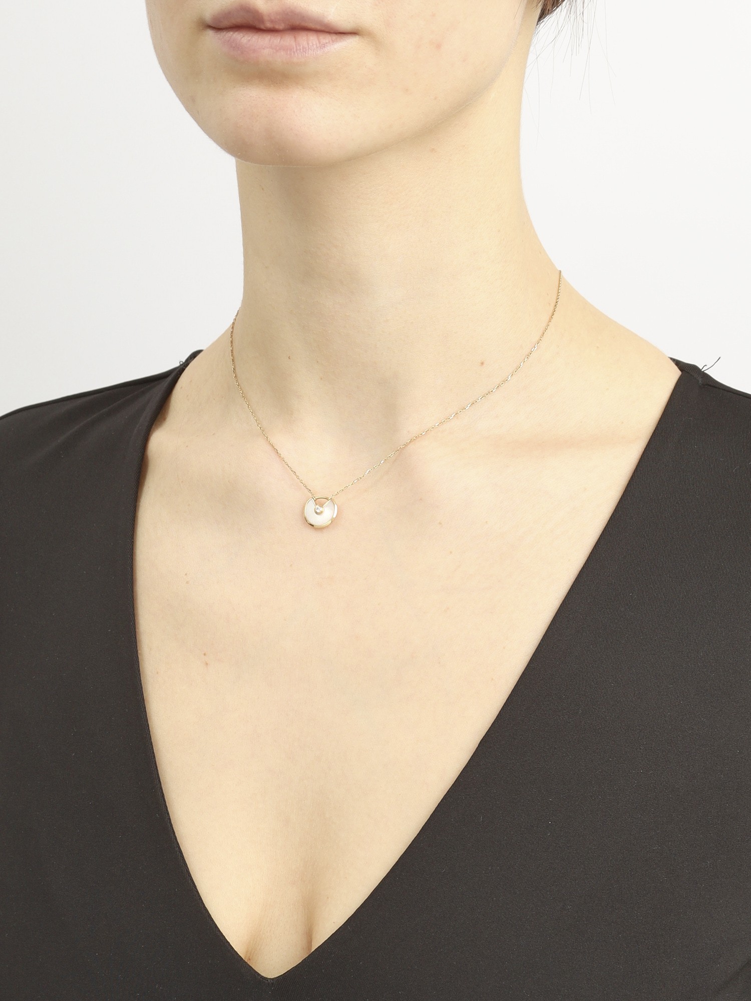 Cartier Amulette 1