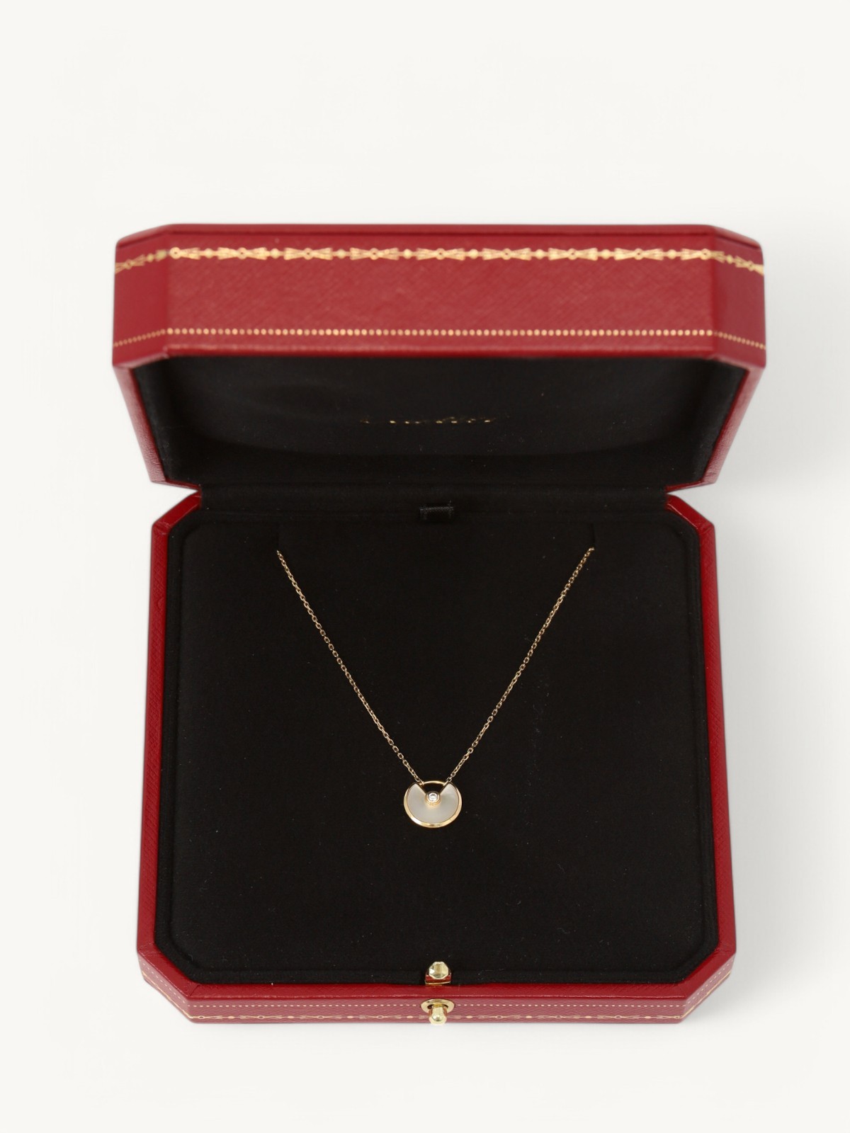 Cartier Amulette 4