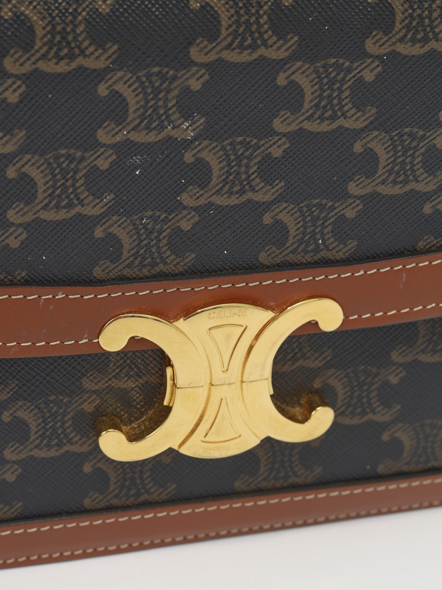 Celine Triomphe 5