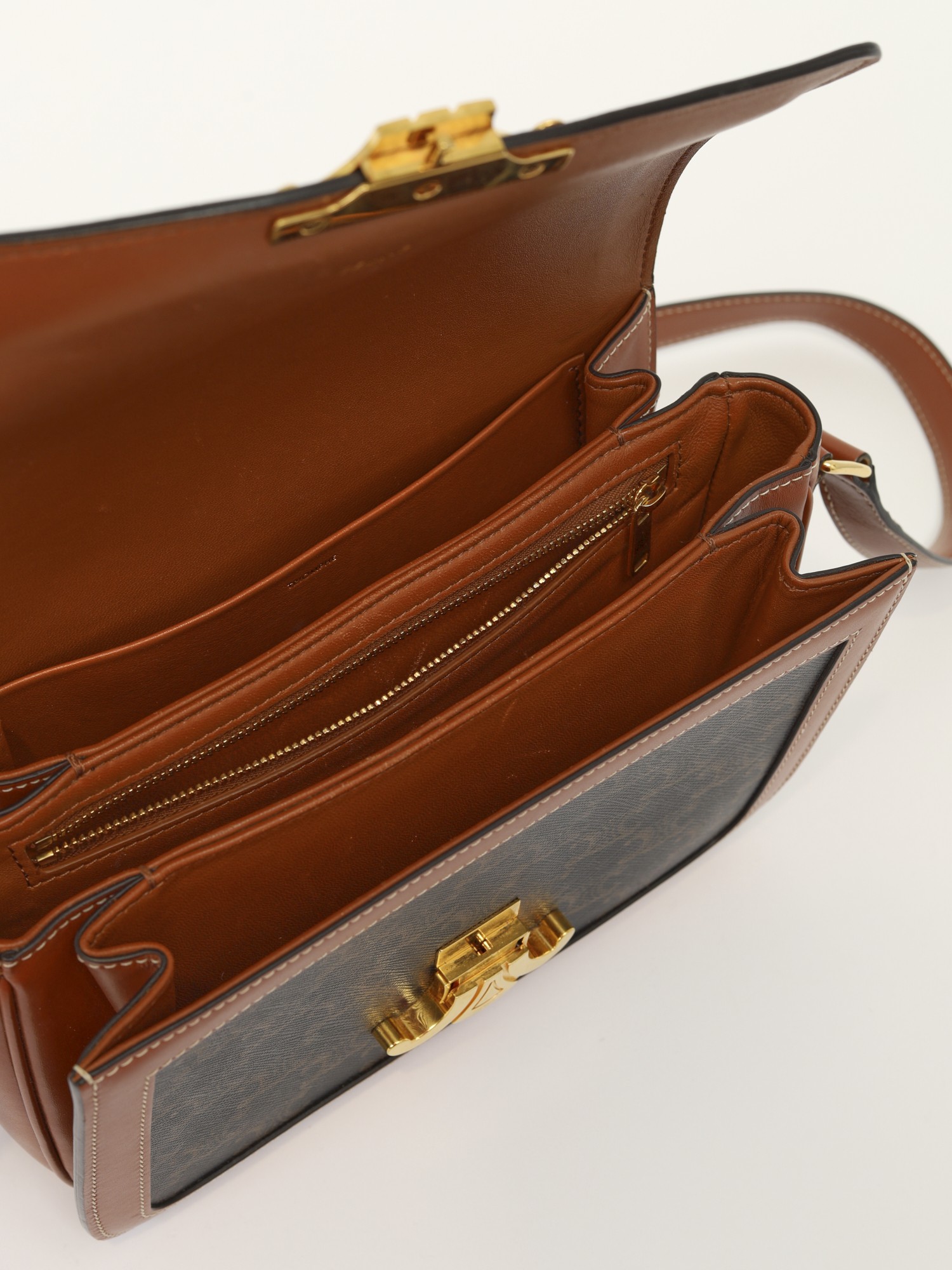 Celine Triomphe 8