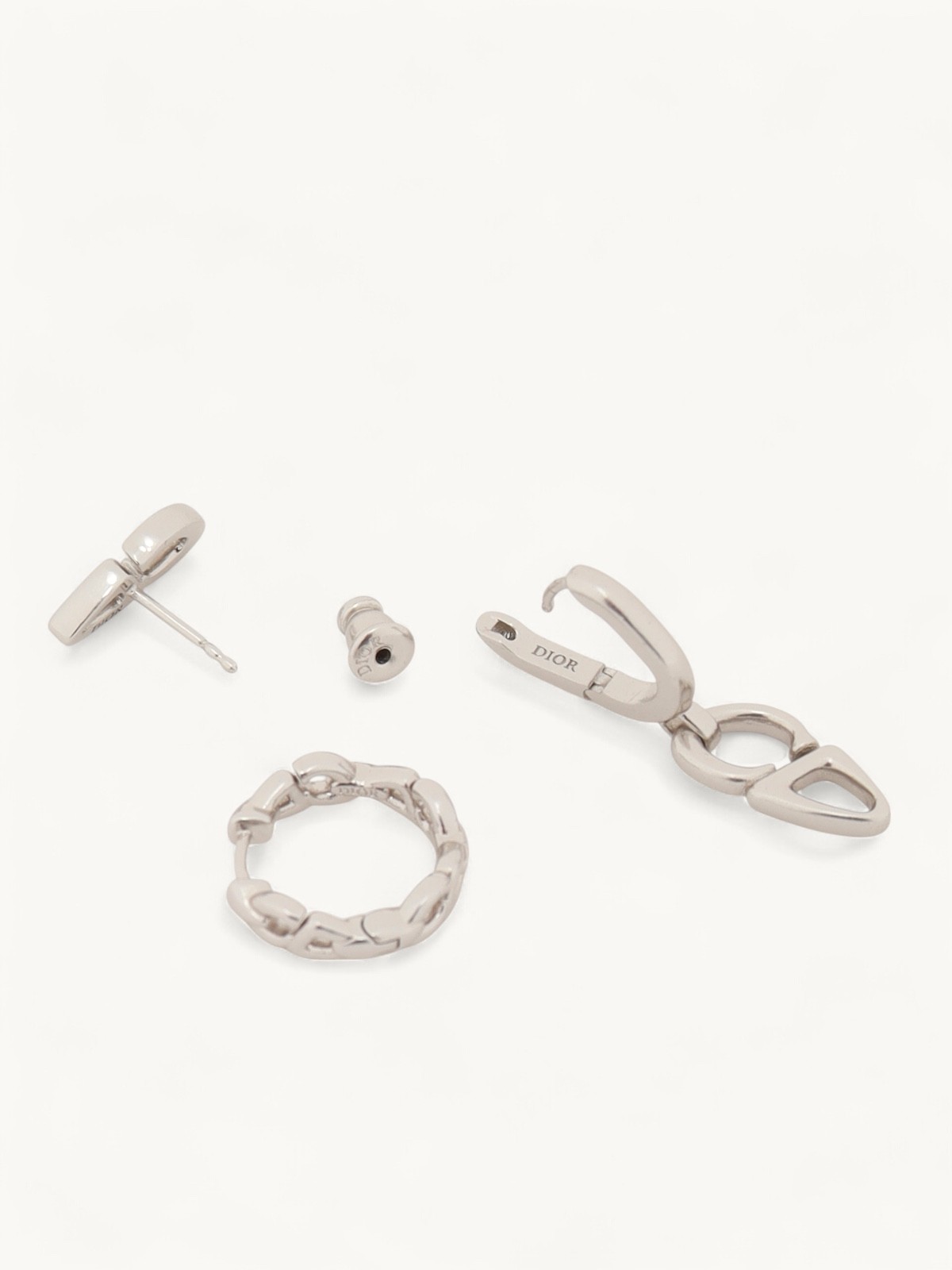 Christian Dior Earrings 2