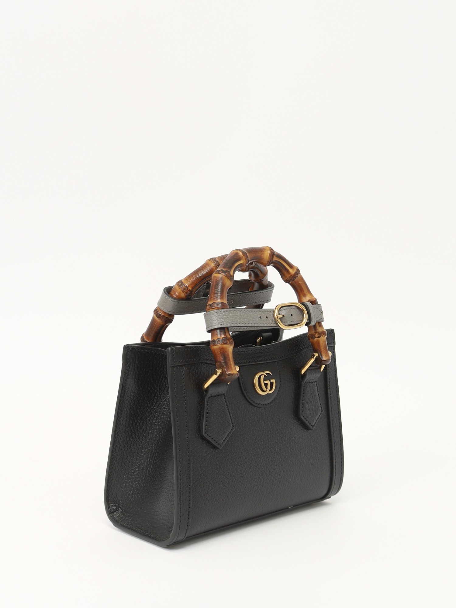 Gucci Diana 2