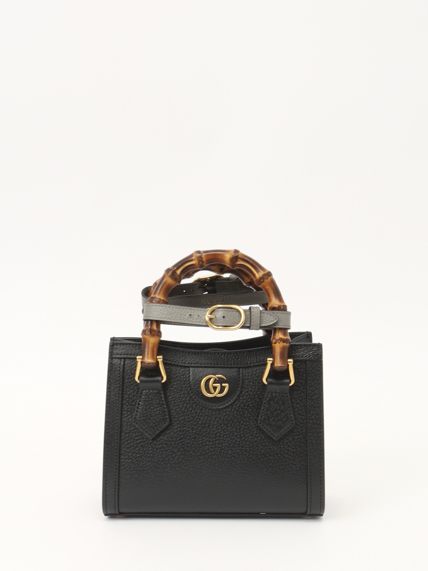 Gucci Diana 0