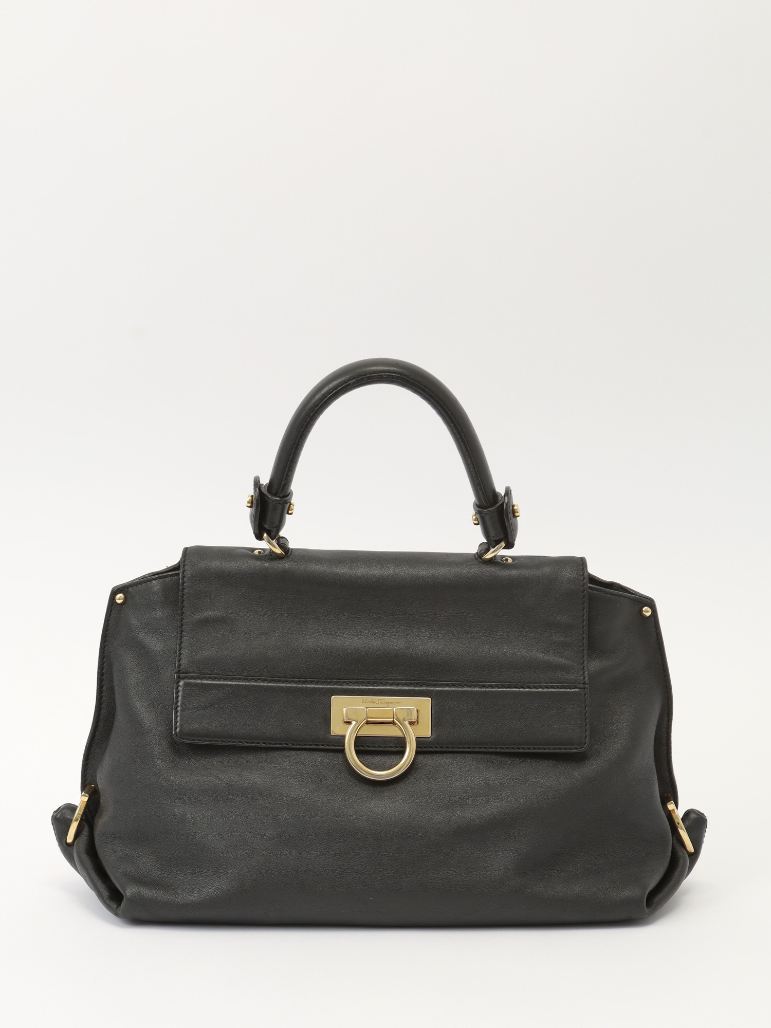 Salvatore Ferragamo Sofia  0